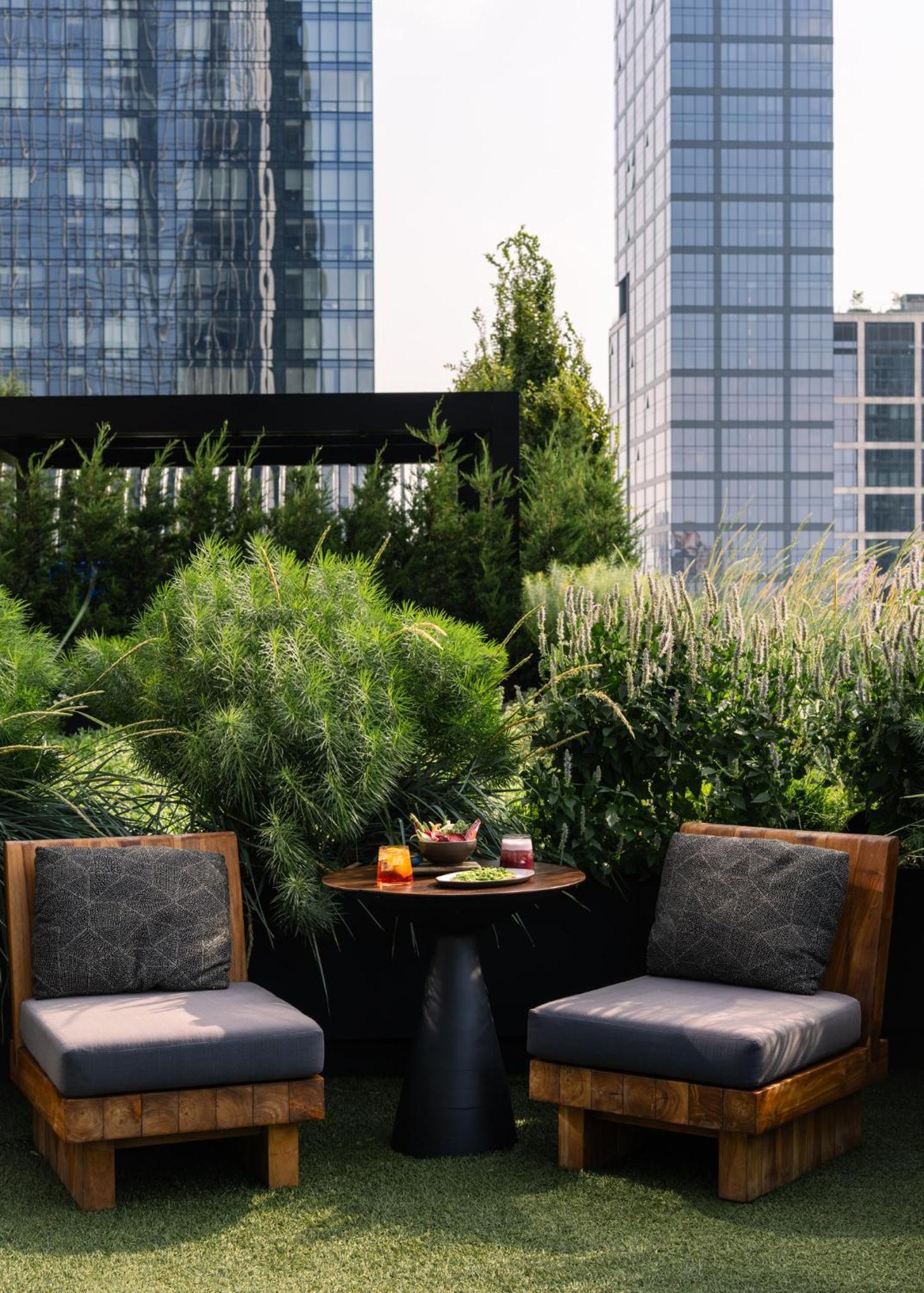 Equinox Hotel New York photo 90