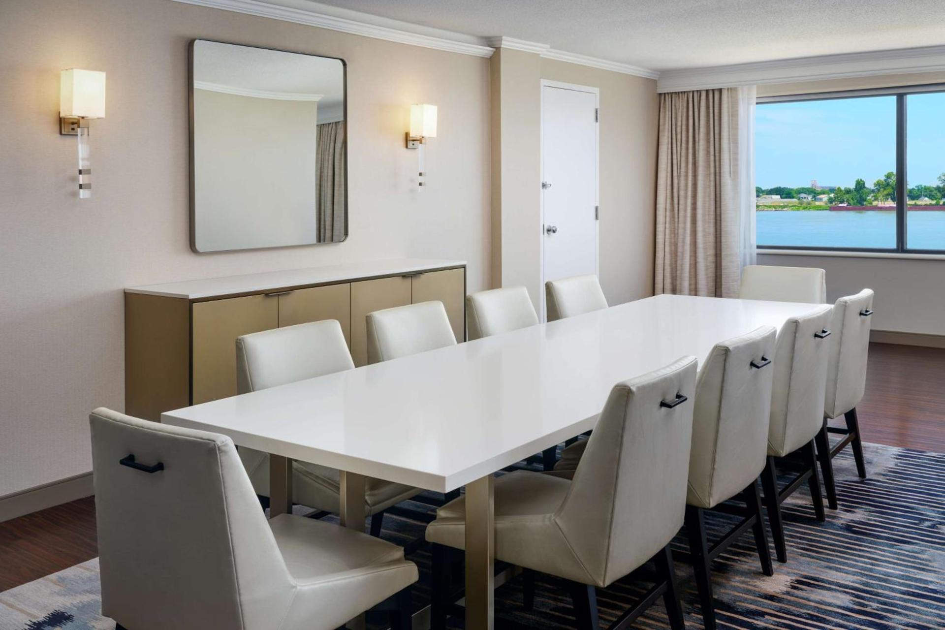 Hilton New Orleans Riverside photo 48