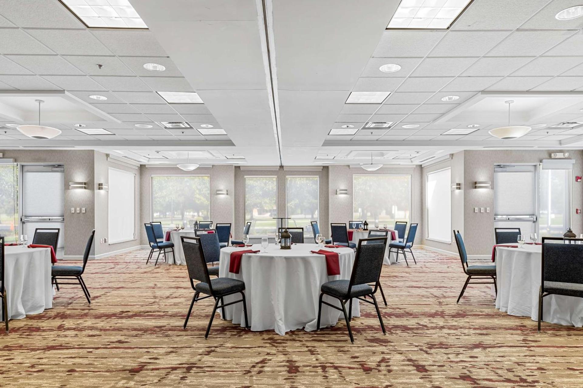Hilton Garden Inn Syracuse photo 36