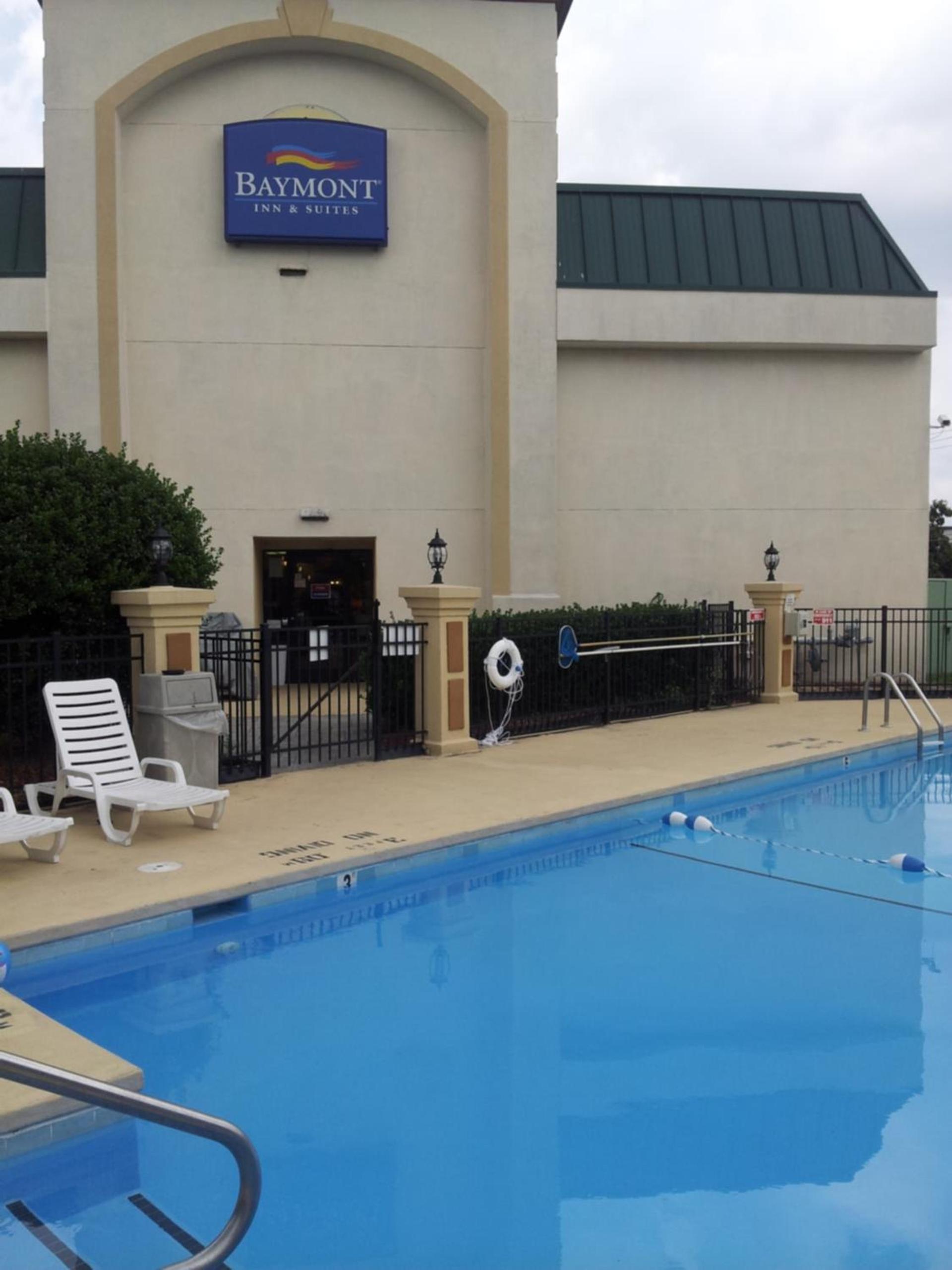Best Western Greensboro Coliseum Inn photo 33