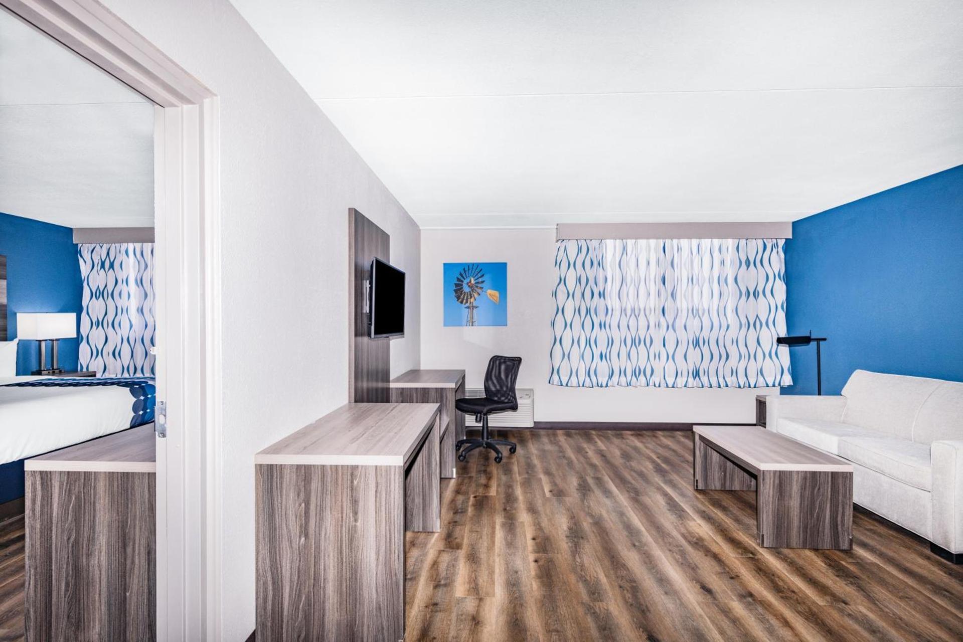 Wingate by Wyndham Wichita Airport photo 56