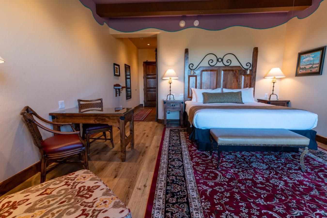 Hacienda del Sol Guest Ranch Resort photo 19