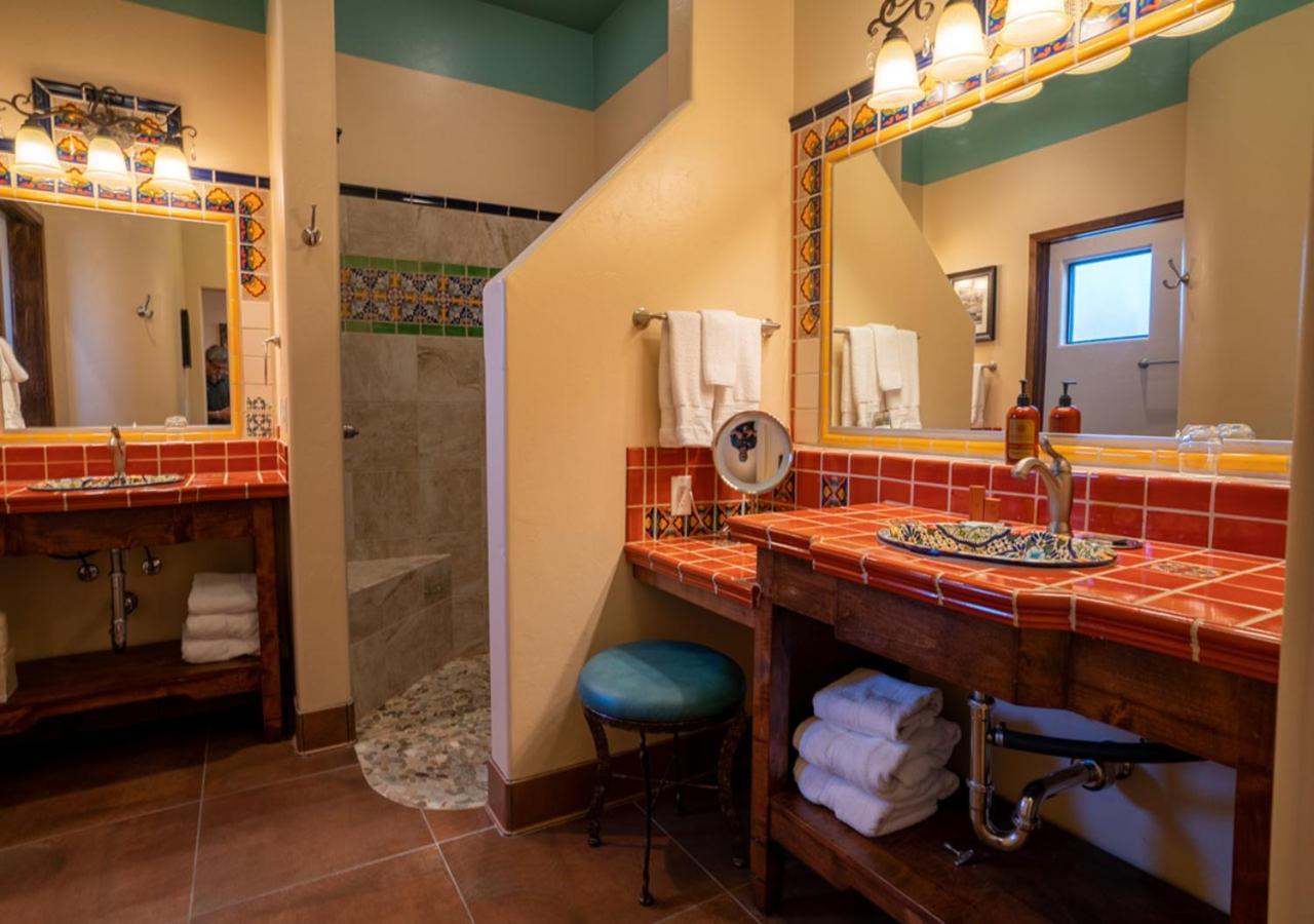 Hacienda del Sol Guest Ranch Resort photo 20