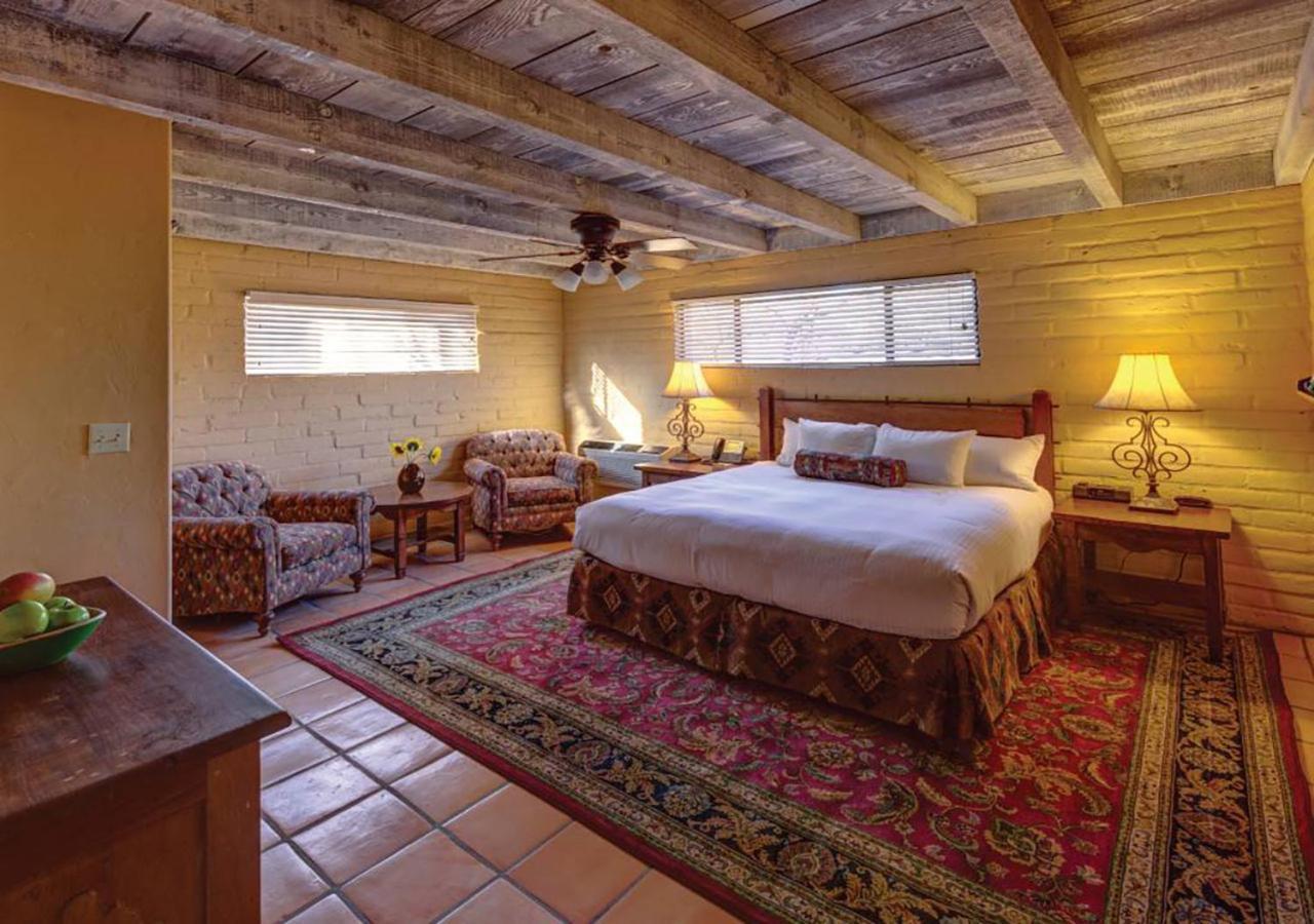 Hacienda del Sol Guest Ranch Resort photo 38