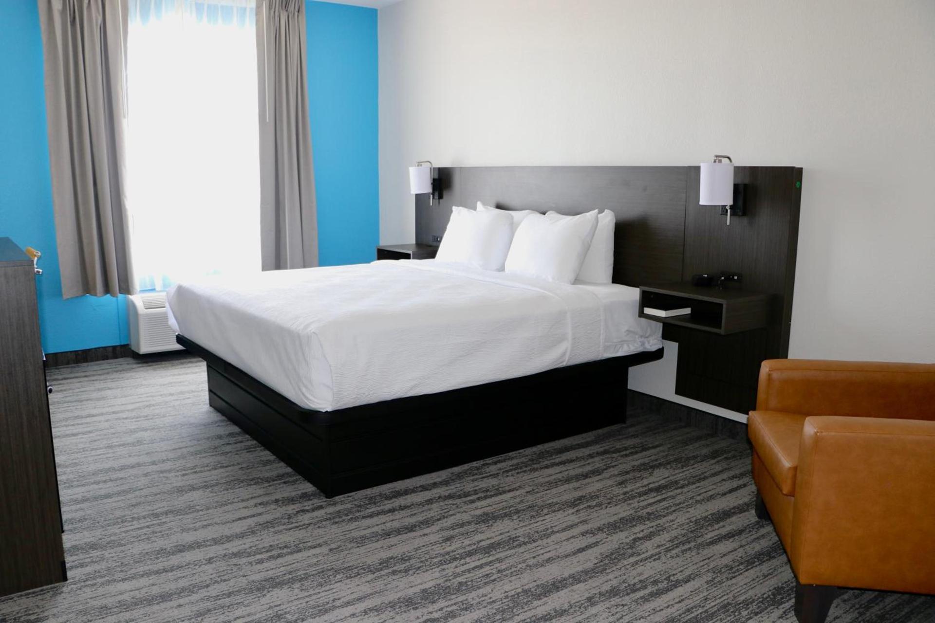 Quality Inn & Suites Buda photo 10