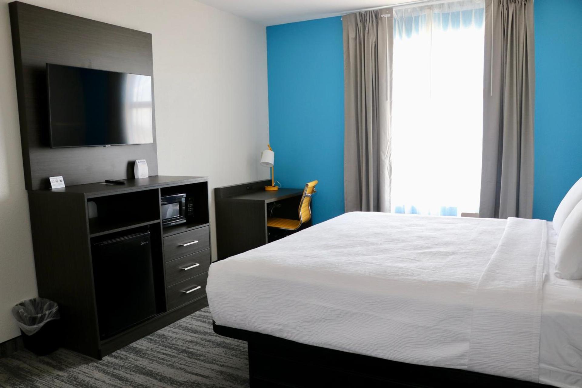 Quality Inn & Suites Buda photo 11