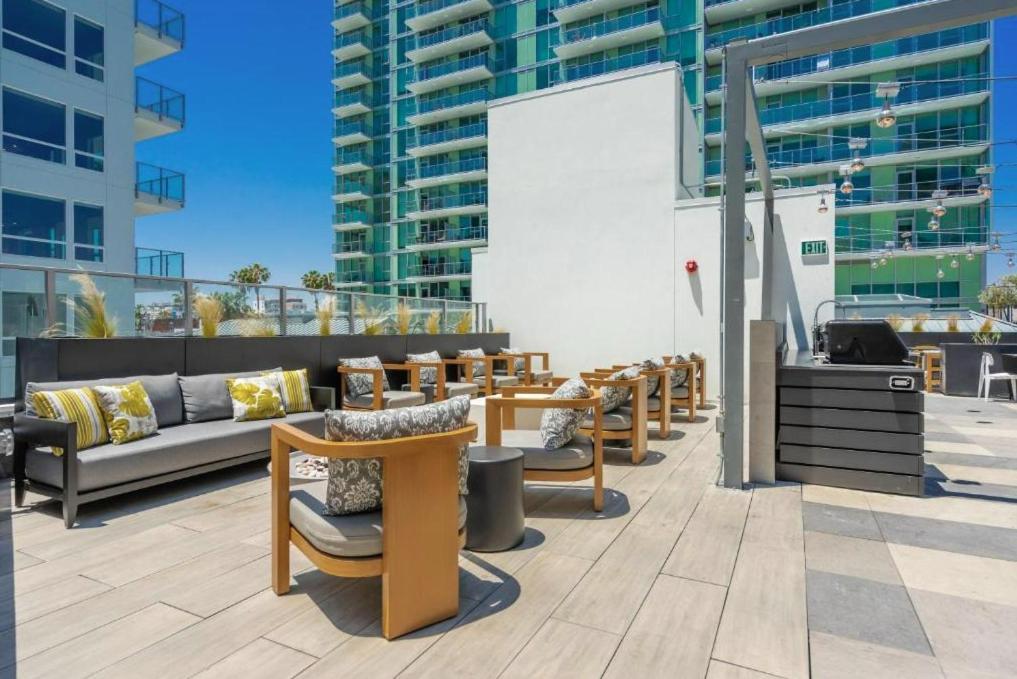 Level Long Beach - East Village photo 44