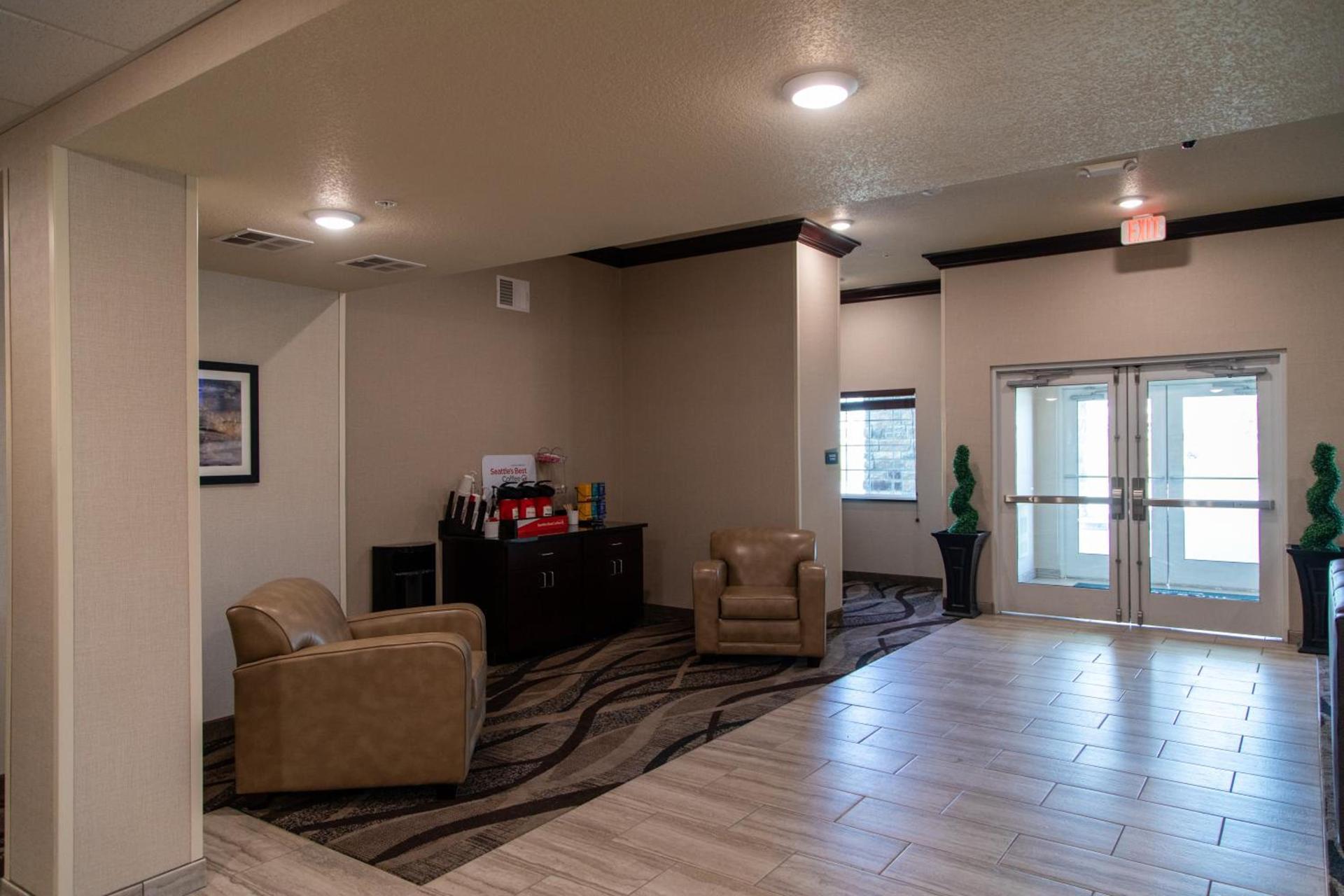 Cobblestone Inn & Suites -Springfield photo 31