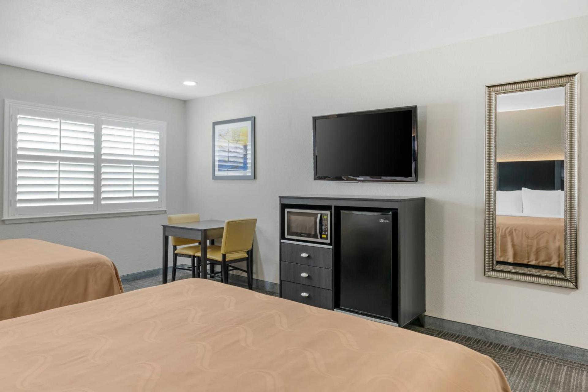 Quality Inn Kettleman City near Hwy 41 photo 43