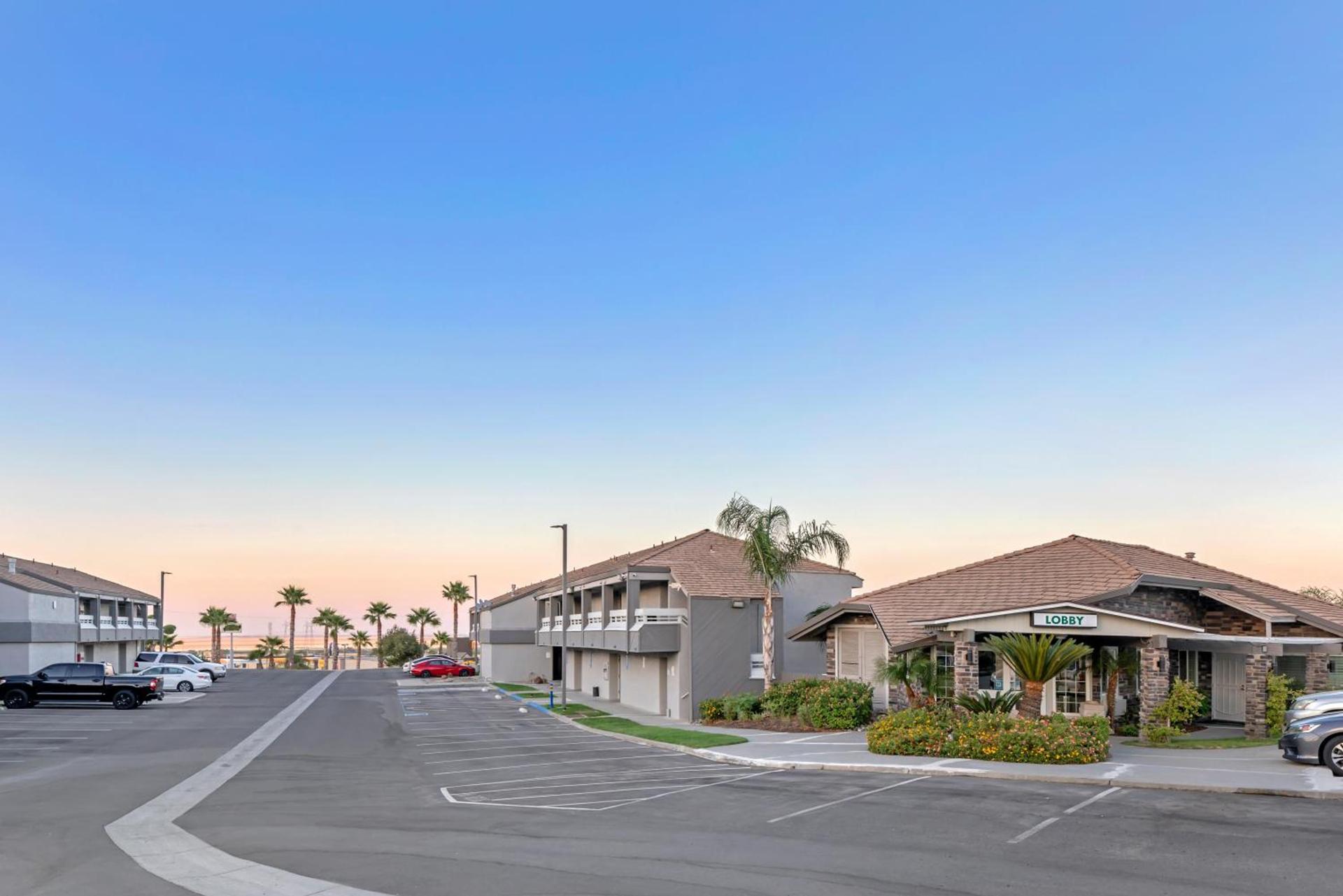 Quality Inn Kettleman City near Hwy 41 photo 60