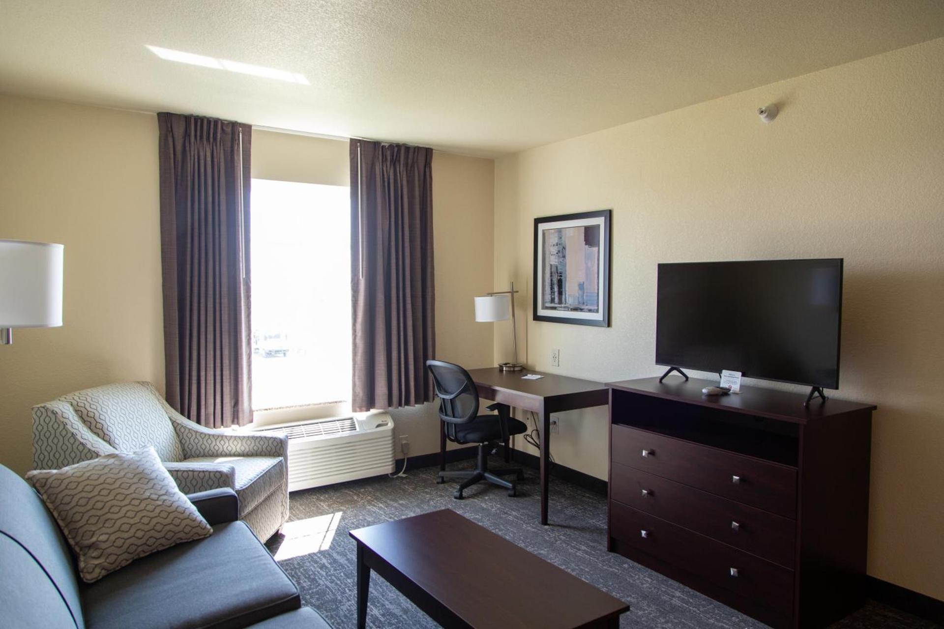 Cobblestone Inn & Suites -Springfield photo 6