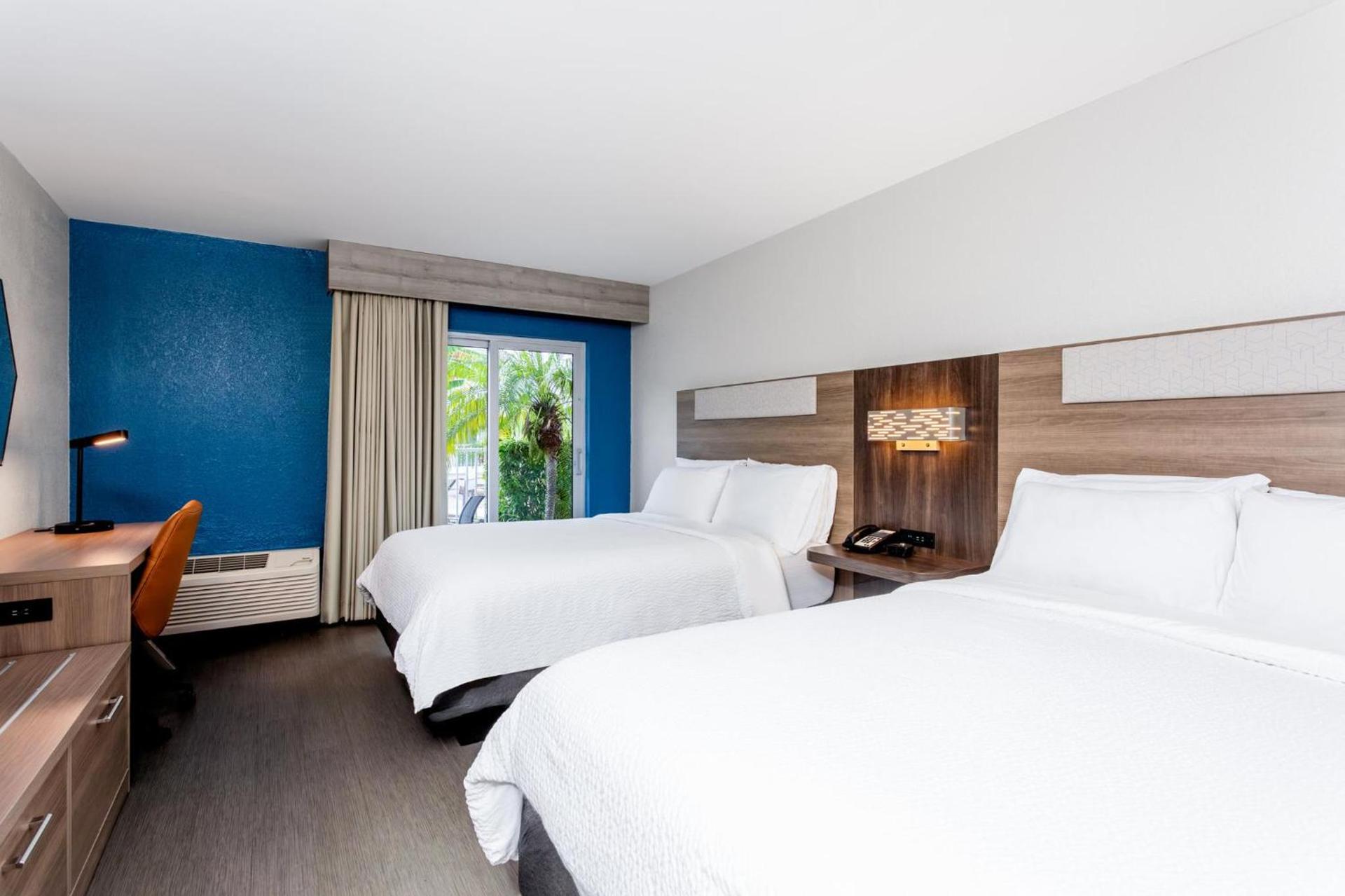 Holiday Inn Express Hotel Clearwater East - ICOT Center by IHG photo 55