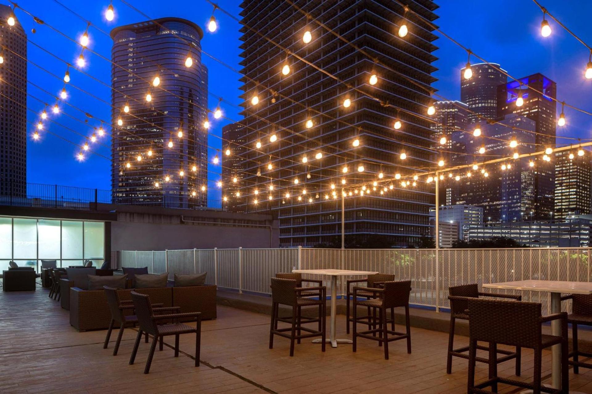 Holiday Inn Houston Downtown by IHG photo 41