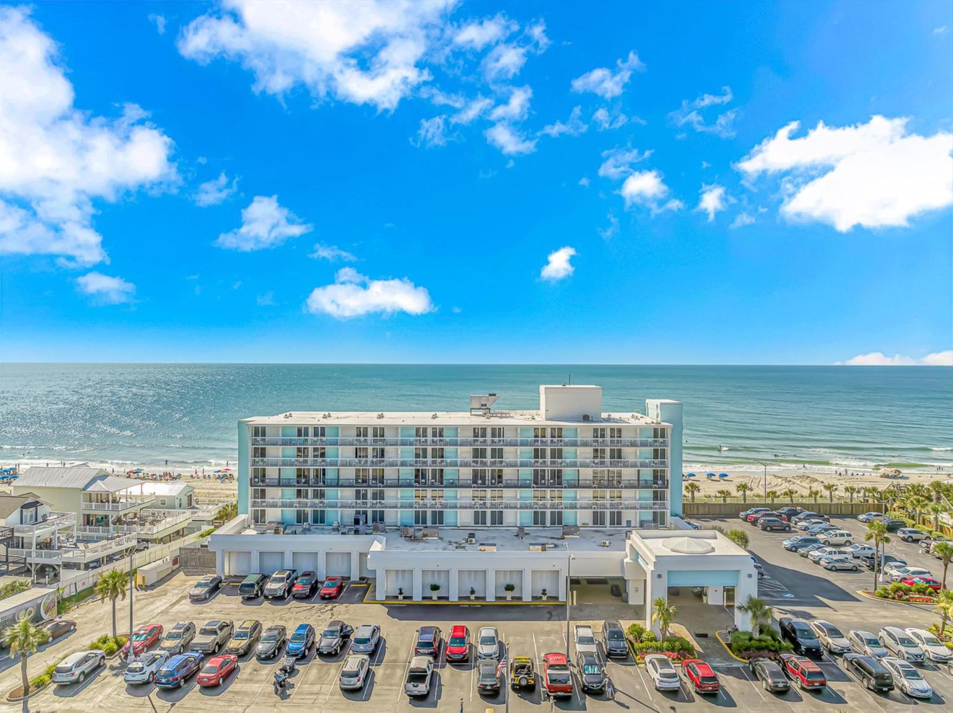 Holiday Inn Resort Oceanfront at Surfside Beach by IHG photo 18