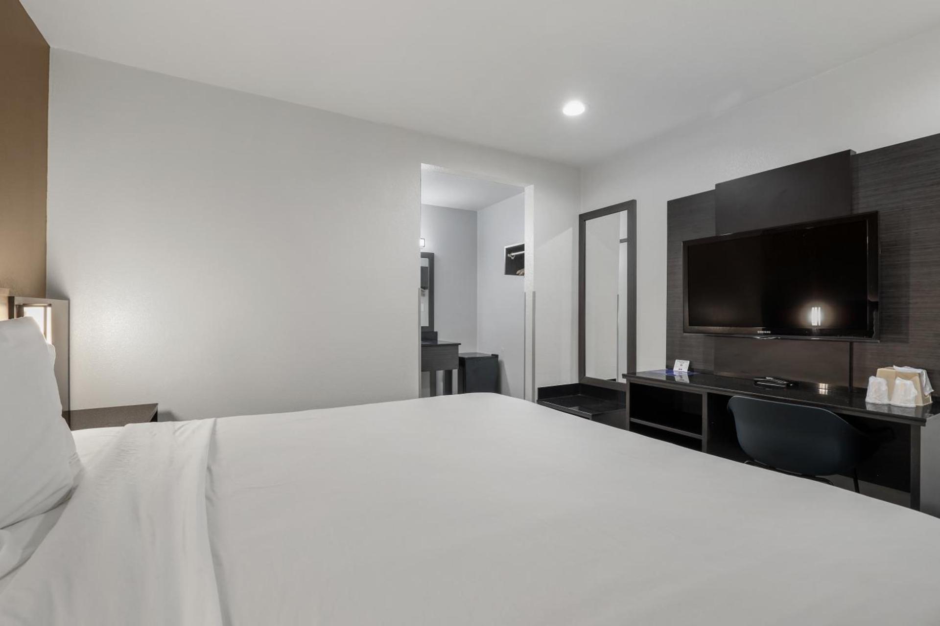 Motel 6-Escondido, CA photo 21