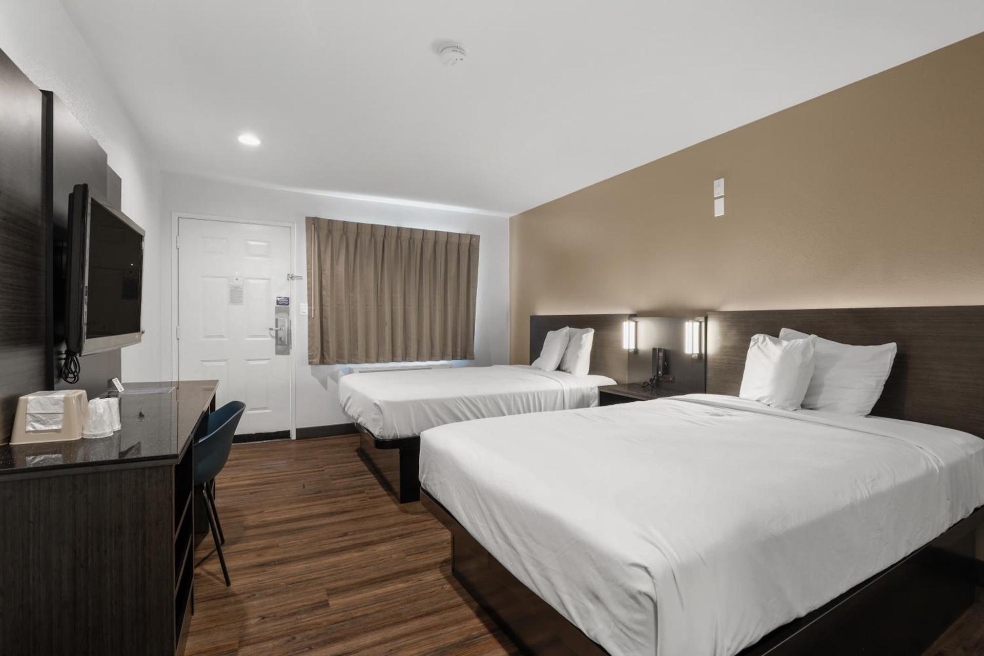 Motel 6-Escondido, CA photo 25