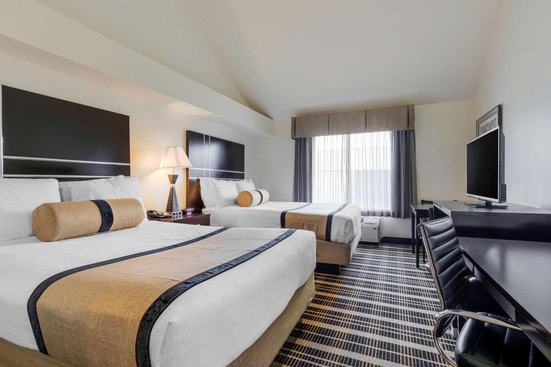 Best Western Plus Rockwall Inn & Suites photo 3