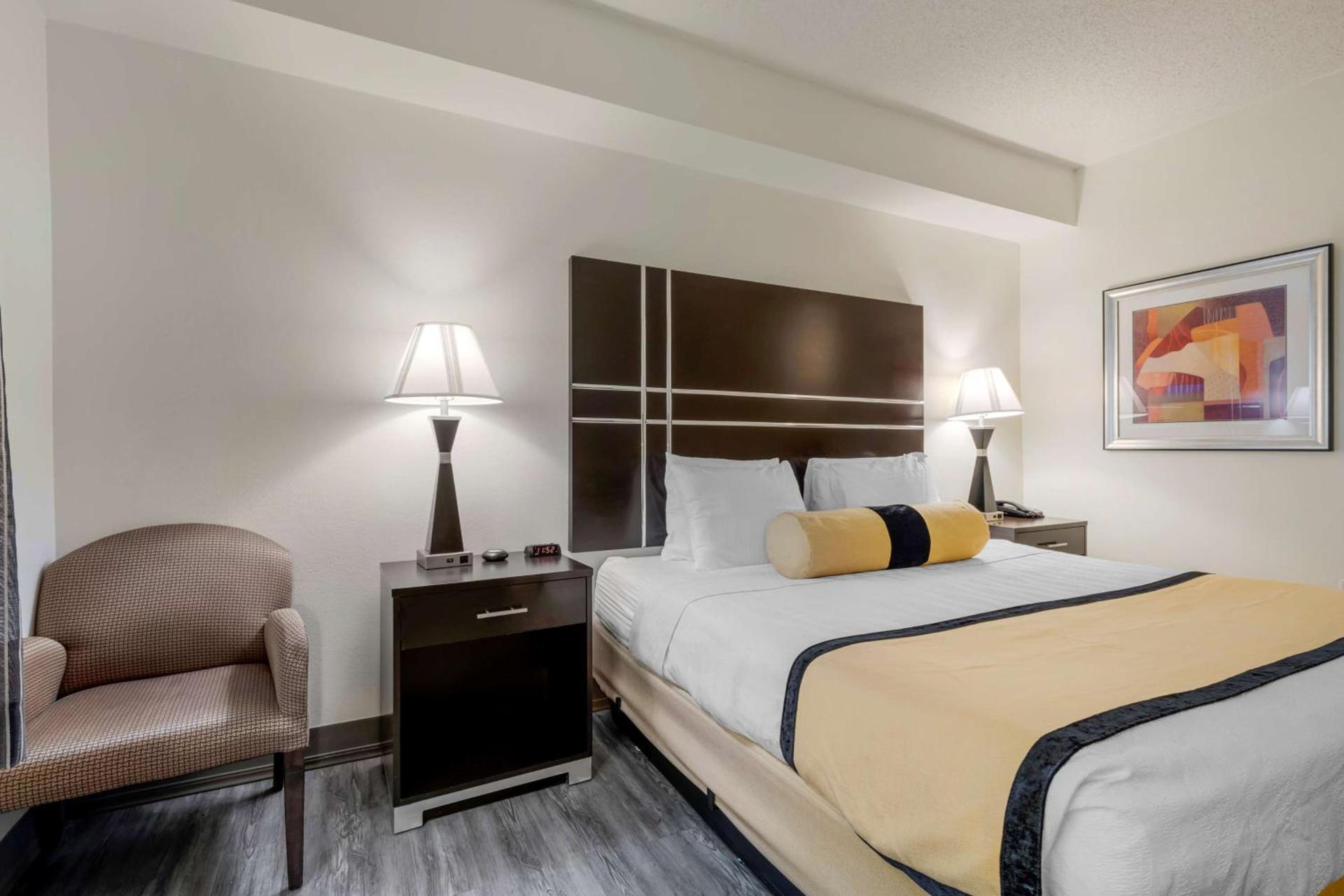 Best Western Plus Rockwall Inn & Suites photo 19