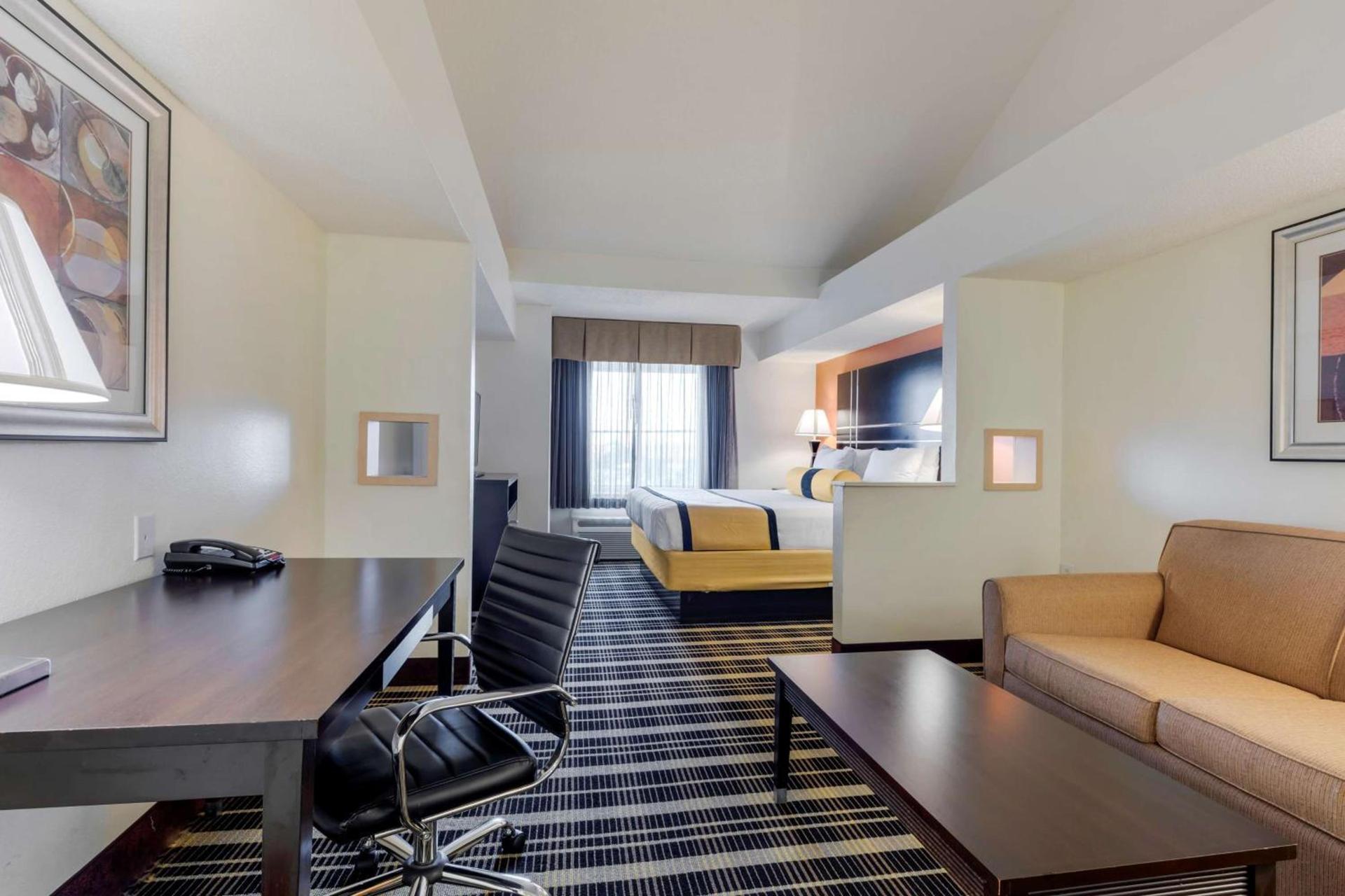 Best Western Plus Rockwall Inn & Suites photo 8