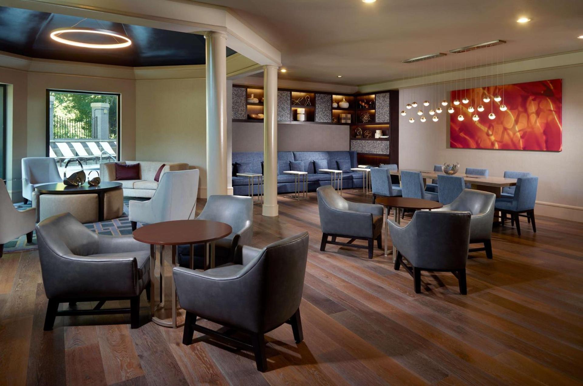 Hilton Atlanta Northeast photo 6