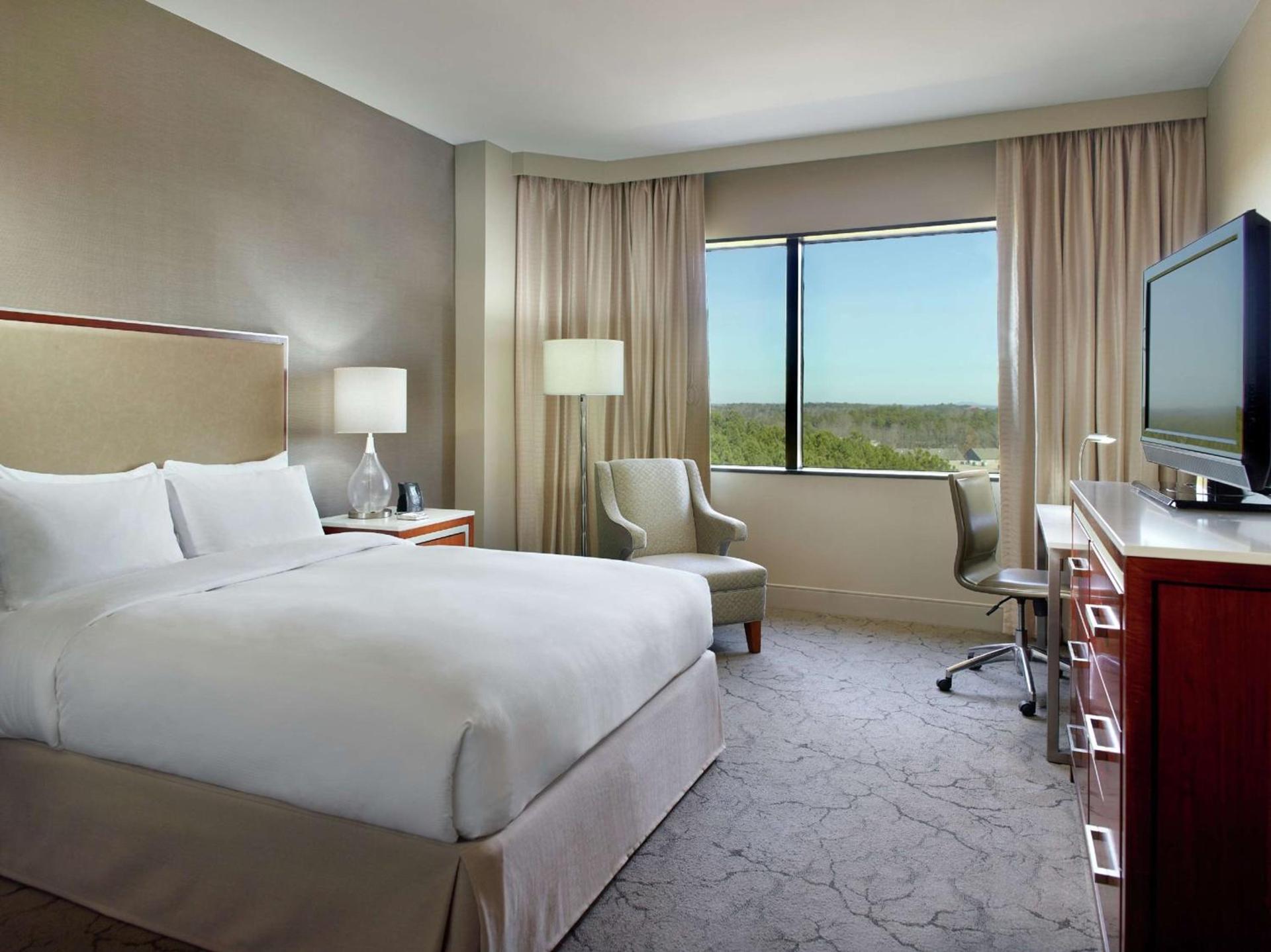 Hilton Atlanta Northeast photo 14