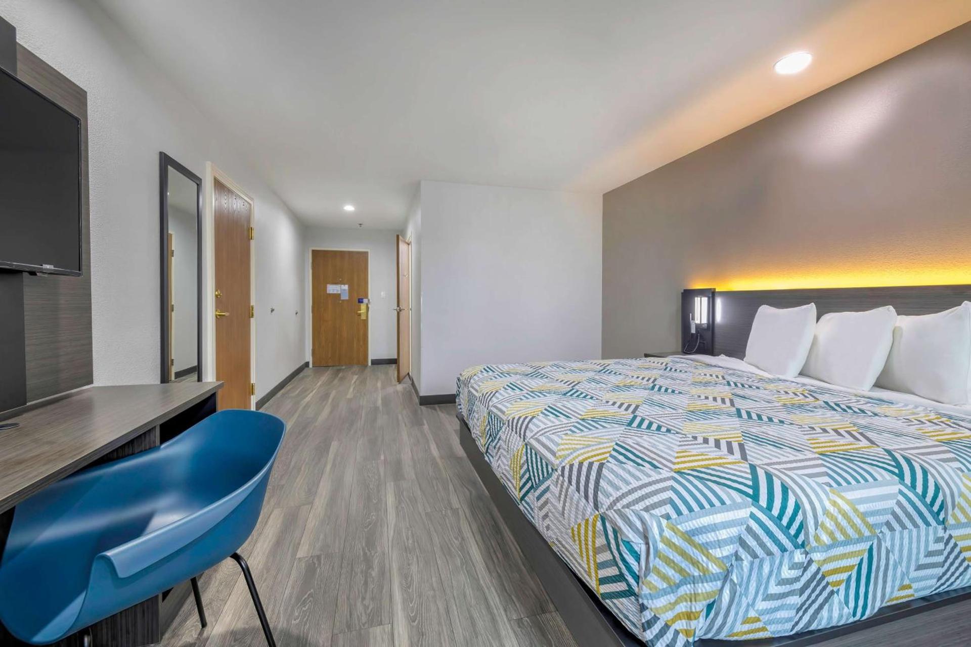 Motel 6-Fort Worth, TX - Burleson photo 6