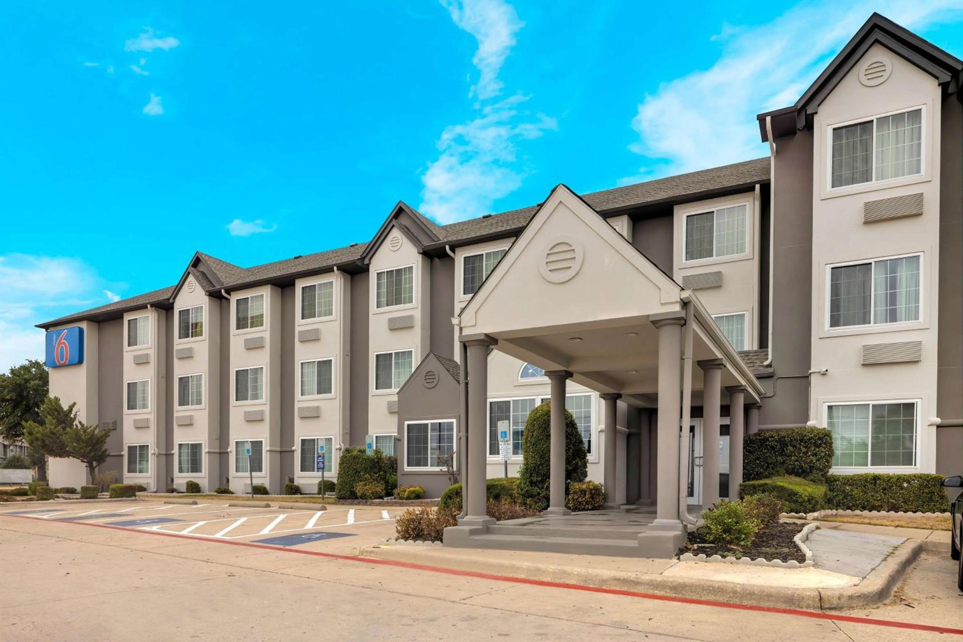 Motel 6-Fort Worth, TX - Burleson photo 3