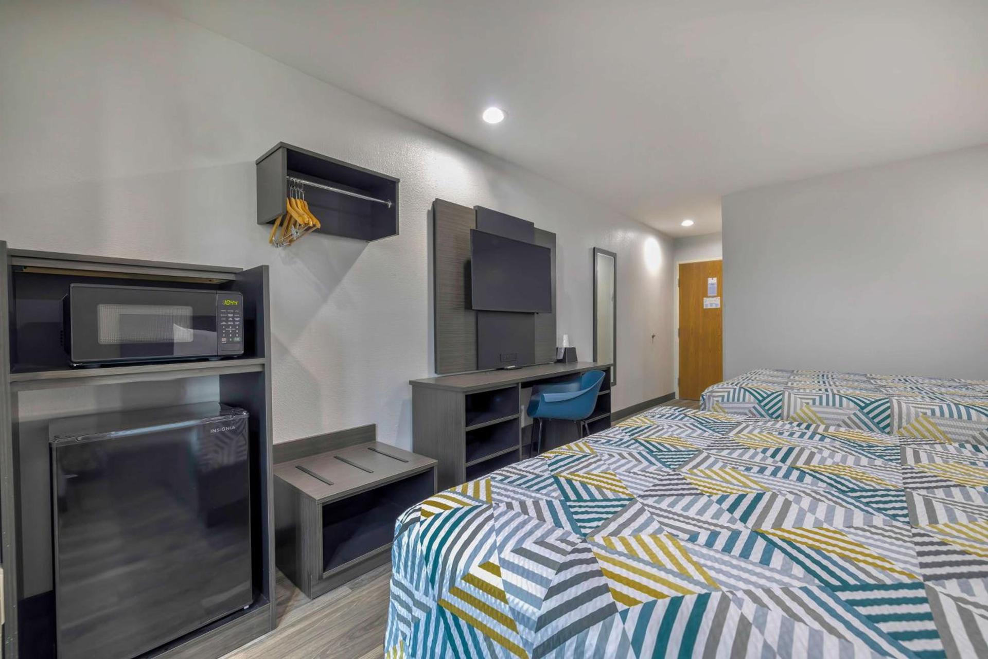 Motel 6-Fort Worth, TX - Burleson photo 19