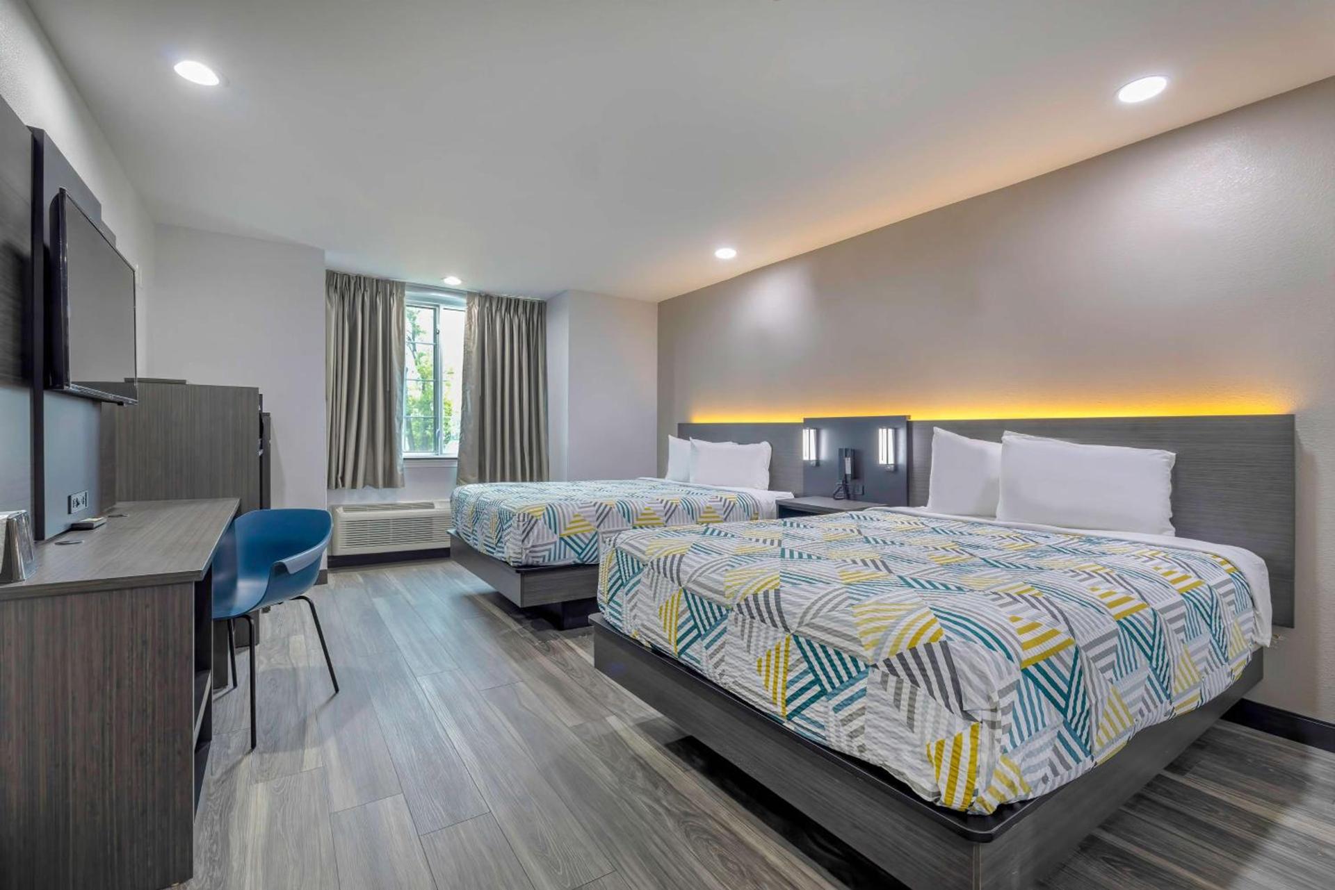Motel 6-Fort Worth, TX - Burleson photo 17