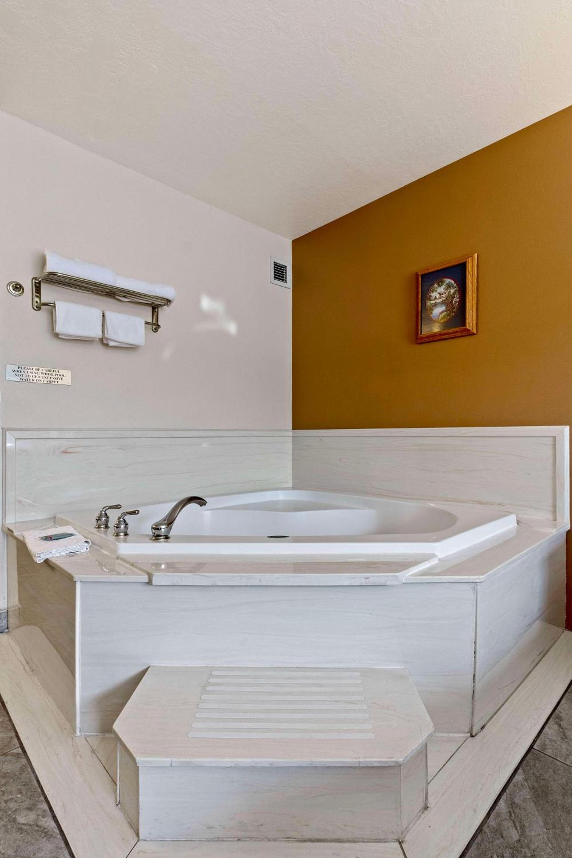 SureStay Hotel by Best Western Twin Falls photo 30