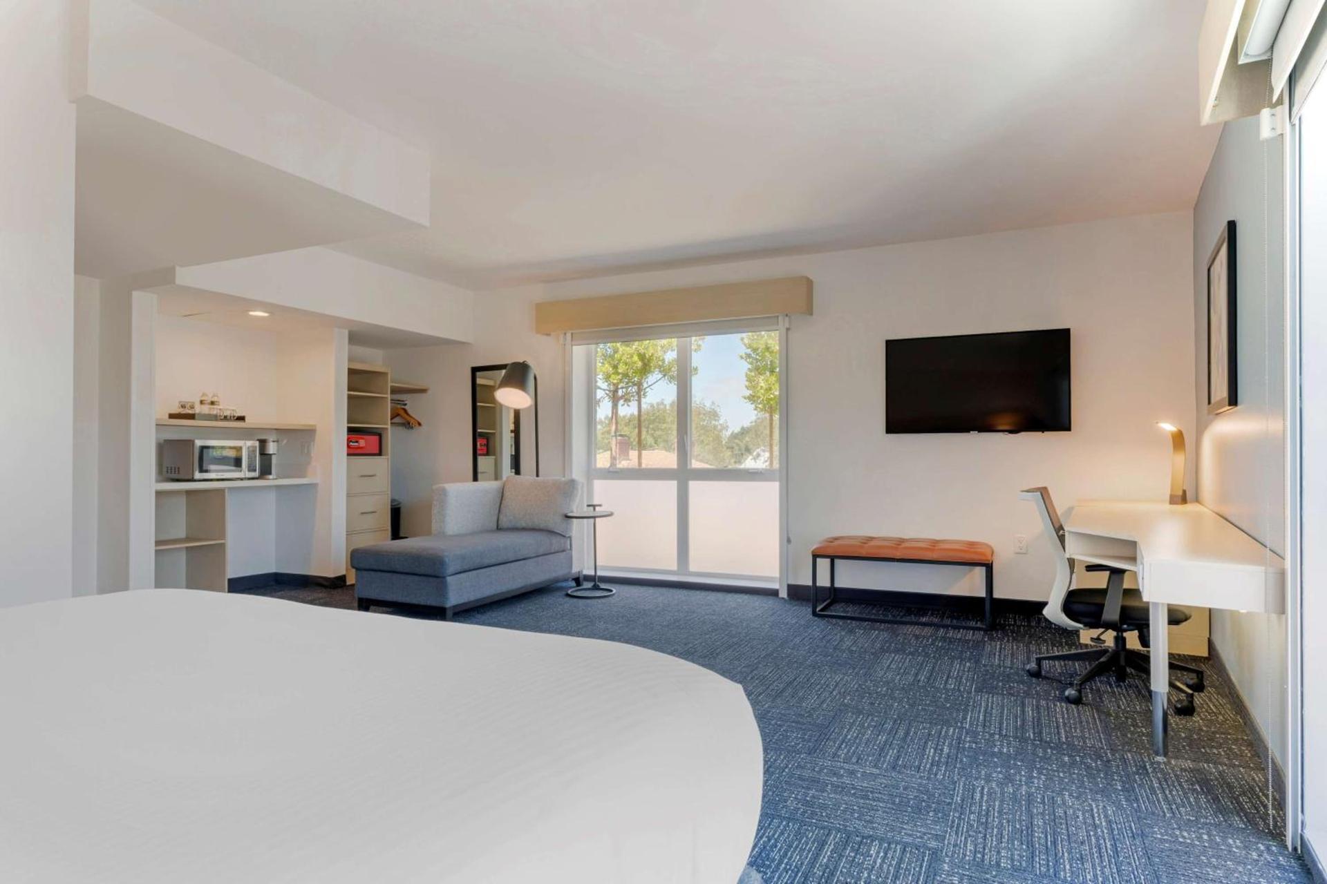 Aiden by Best Western Berkeley photo 20