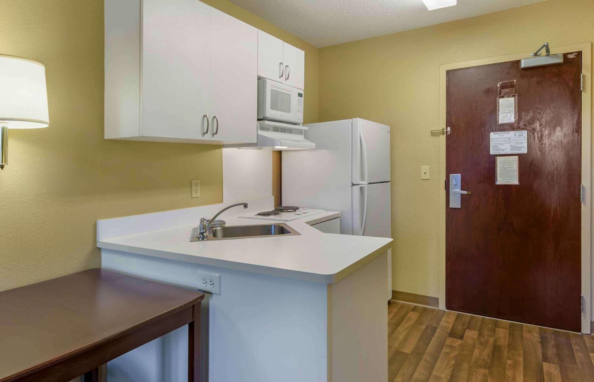 Extended Stay America Suites - Lynchburg - University Blvd photo 15