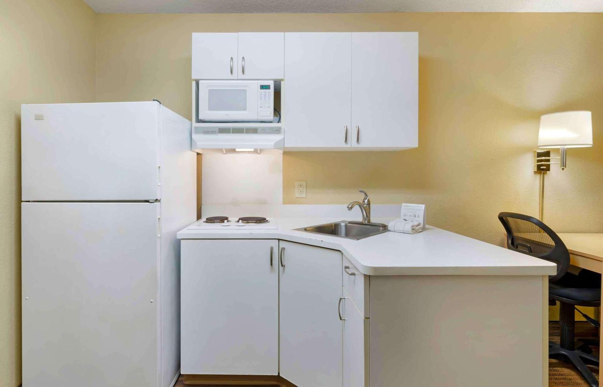 Extended Stay America Suites - Lynchburg - University Blvd photo 20
