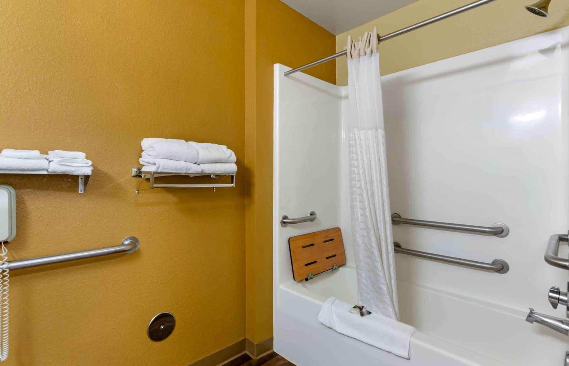 Extended Stay America Suites - Lynchburg - University Blvd photo 22