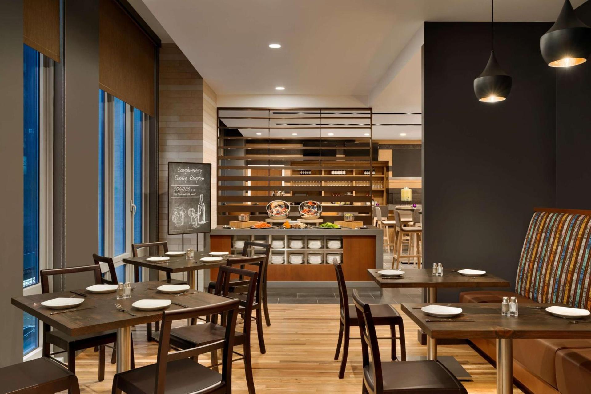 Newly Renovated Embassy Suites By Hilton New York Manhattan Times Square photo 9