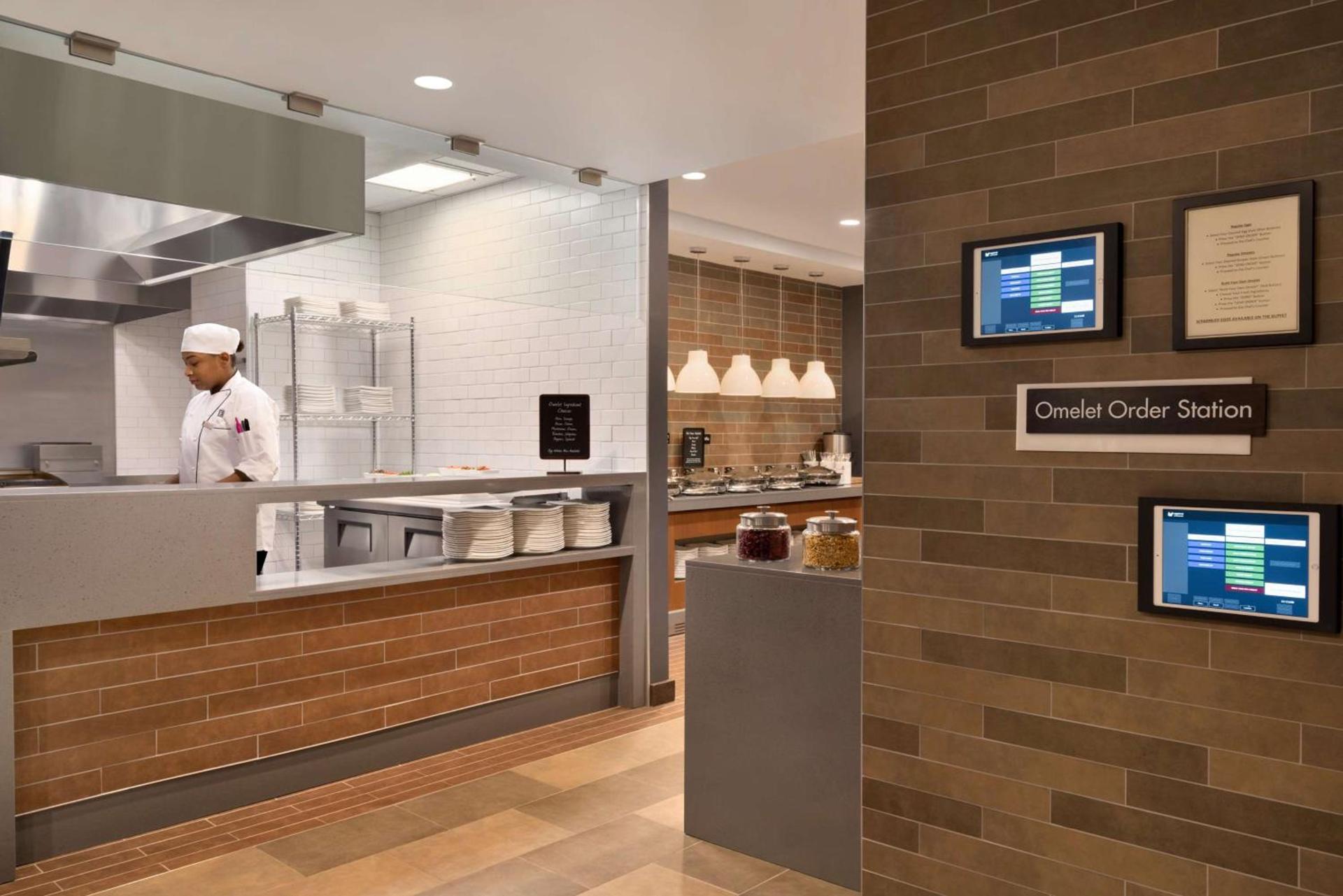 Newly Renovated Embassy Suites By Hilton New York Manhattan Times Square photo 20