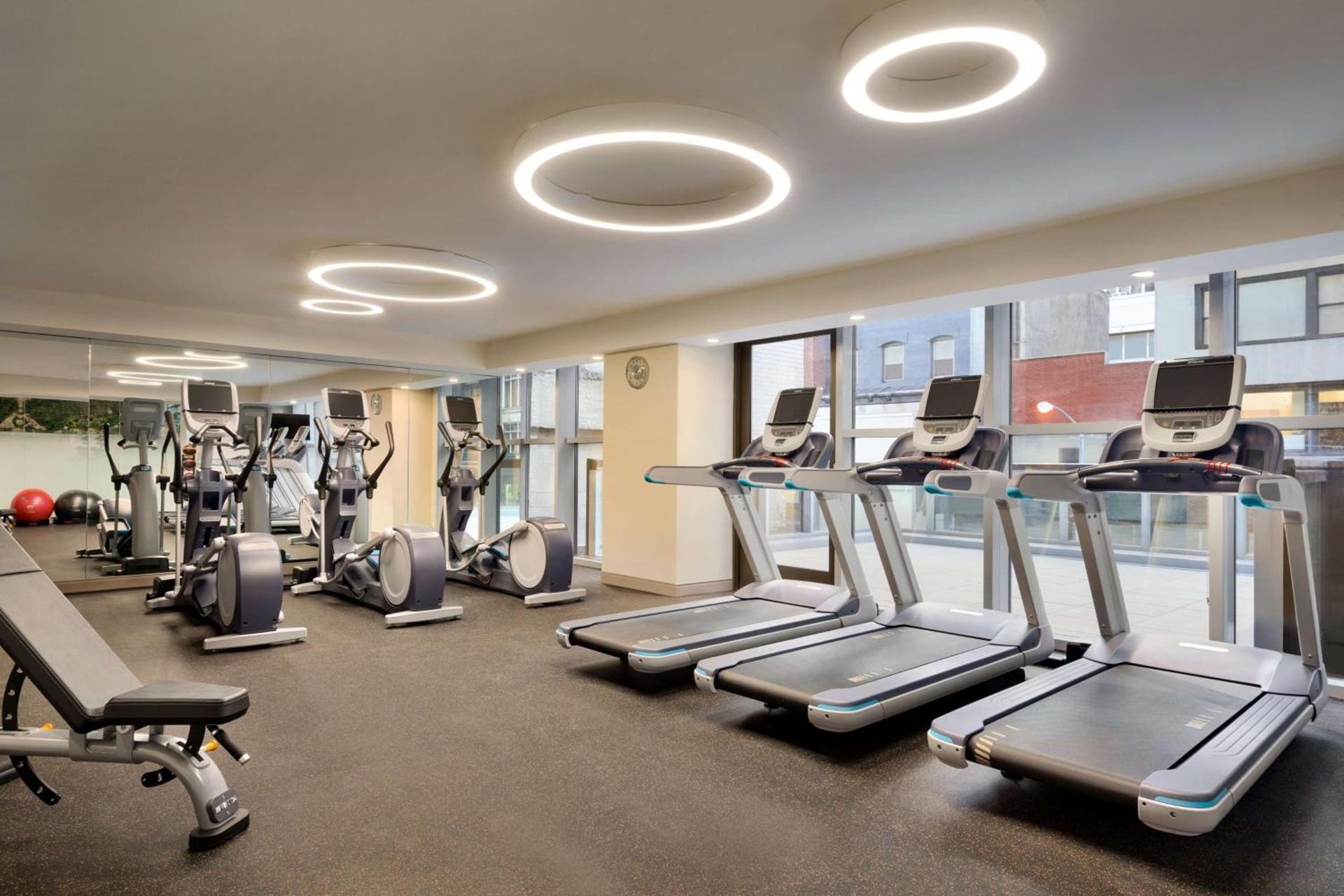 Newly Renovated Embassy Suites By Hilton New York Manhattan Times Square photo 47