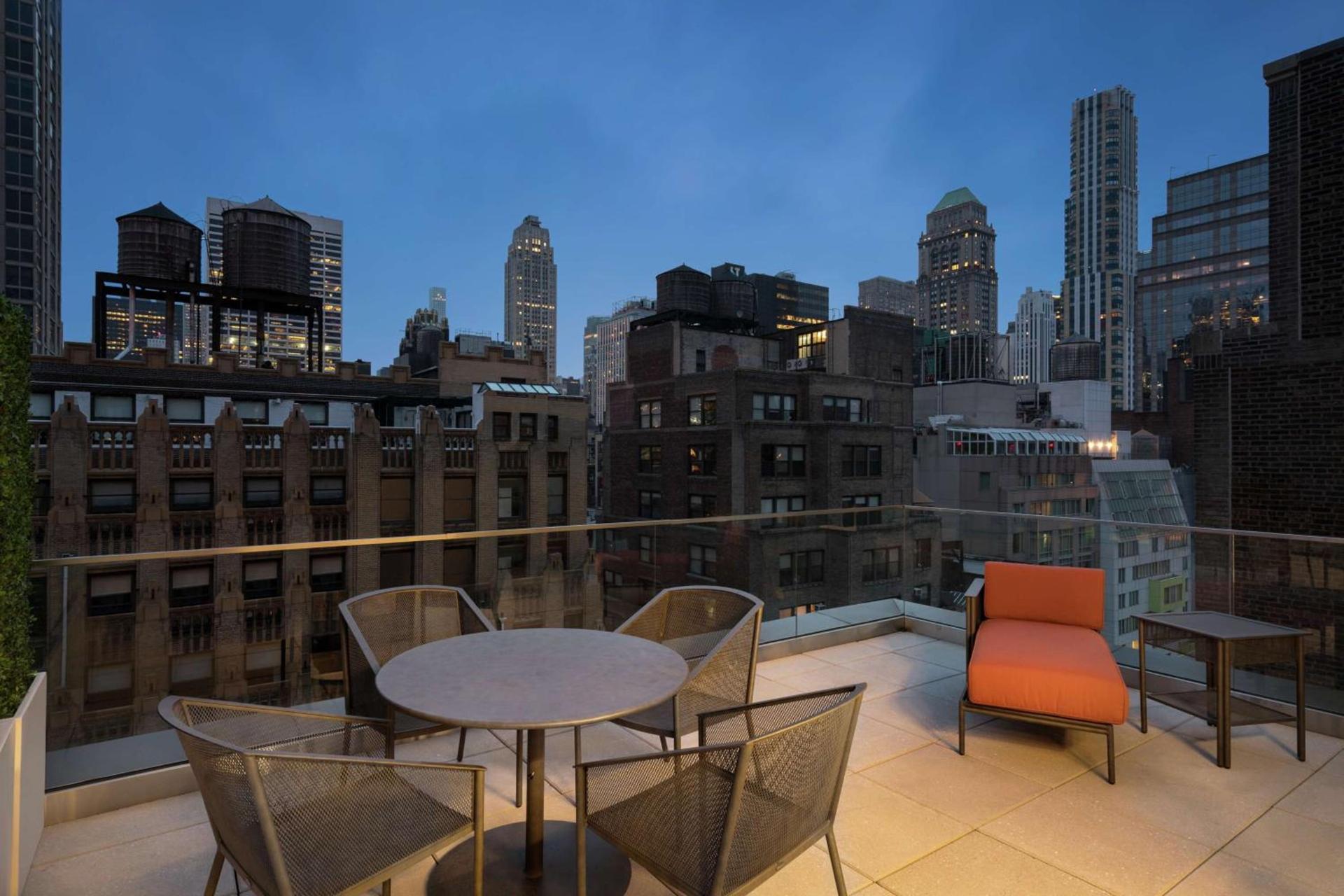 Newly Renovated Embassy Suites By Hilton New York Manhattan Times Square photo 52