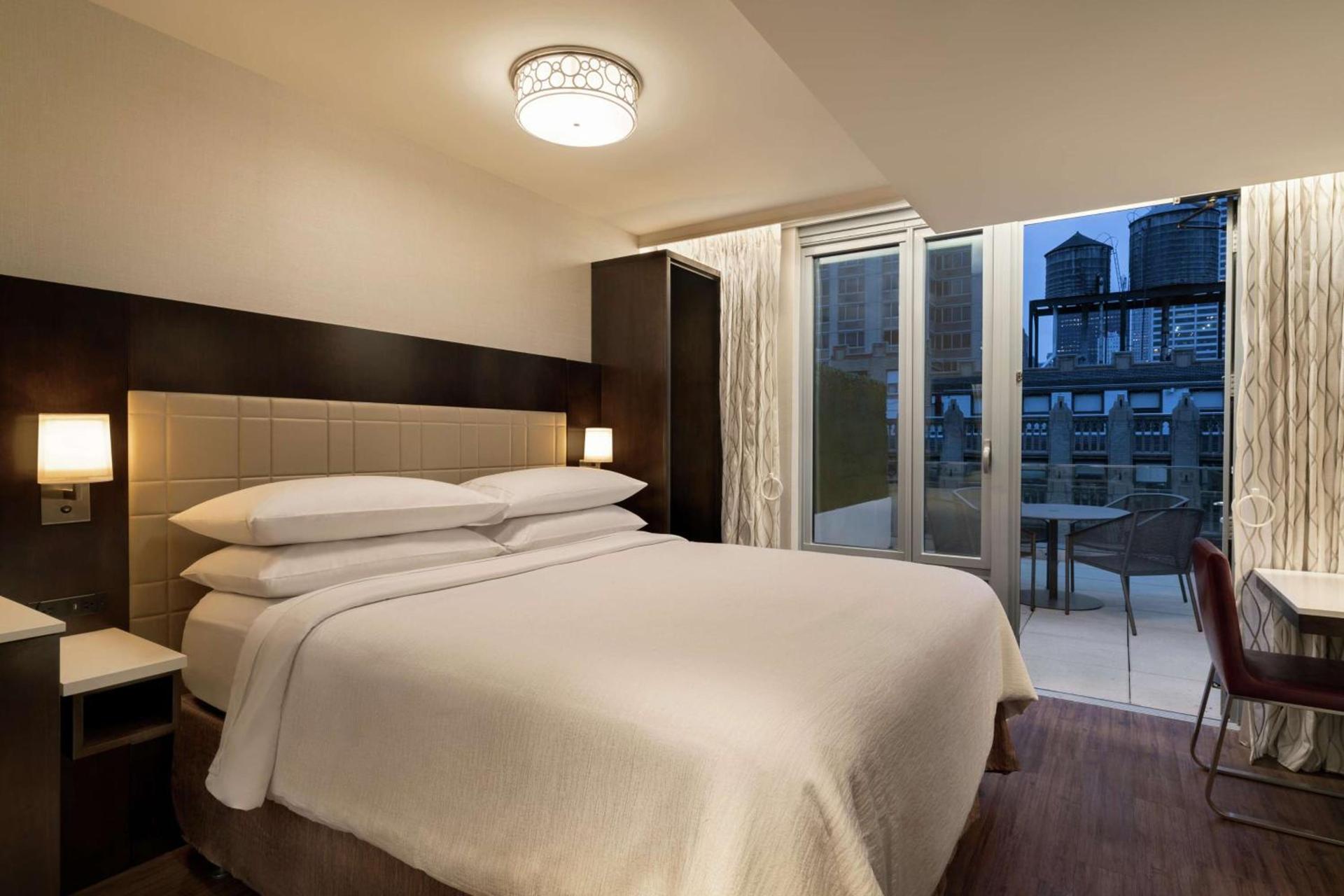 Newly Renovated Embassy Suites By Hilton New York Manhattan Times Square photo 55