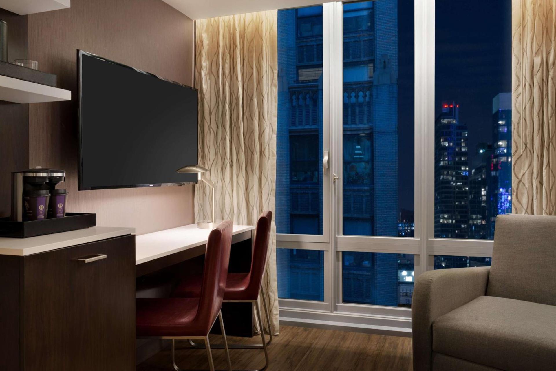 Newly Renovated Embassy Suites By Hilton New York Manhattan Times Square photo 62