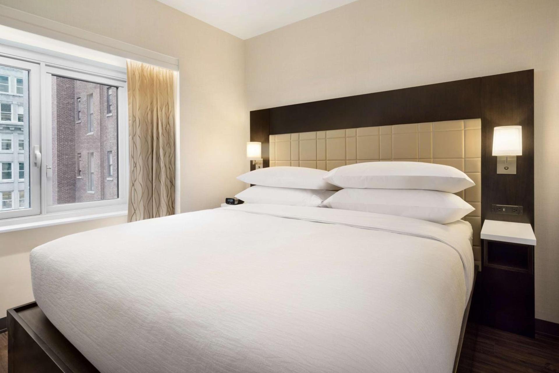 Newly Renovated Embassy Suites By Hilton New York Manhattan Times Square photo 67