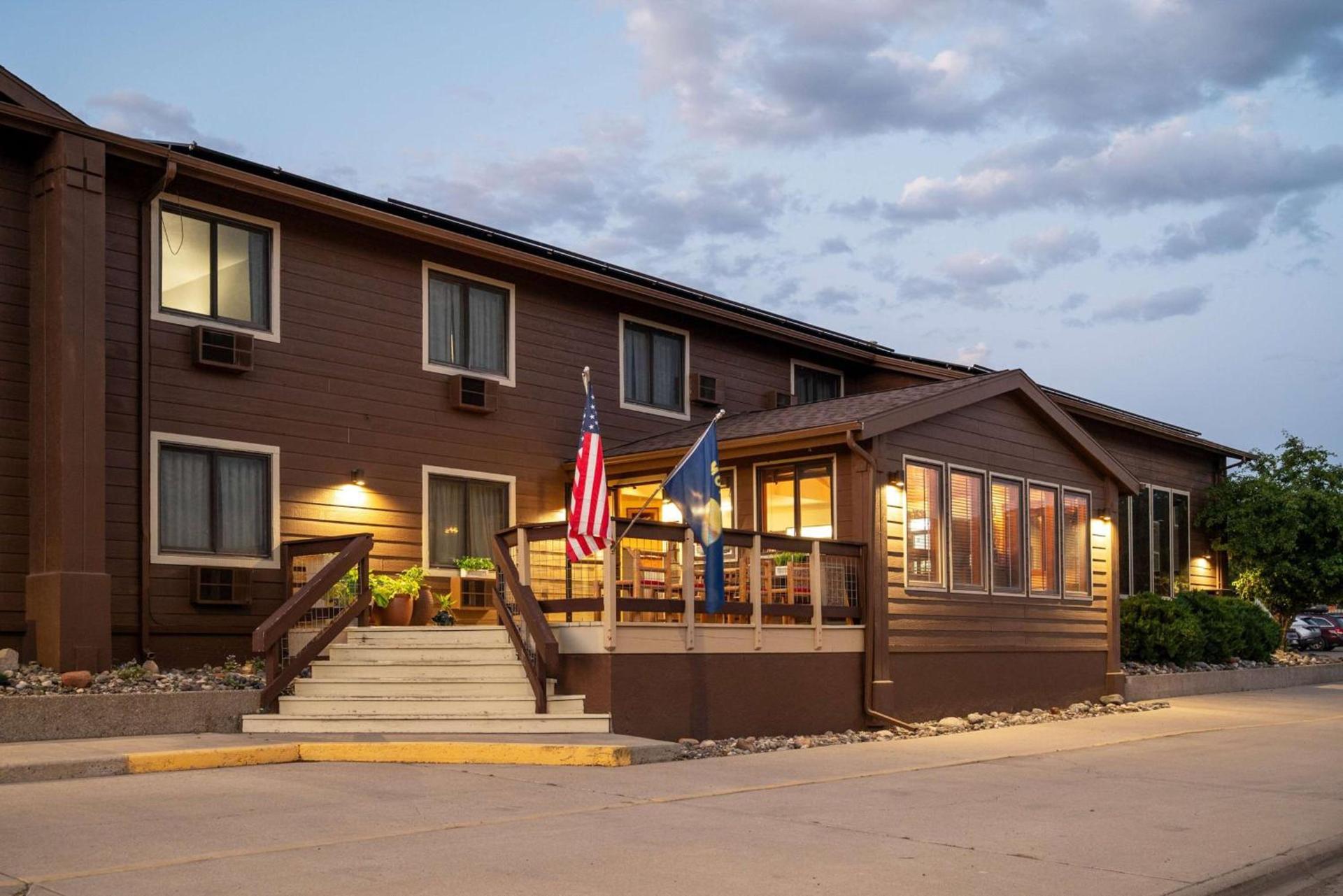 Super 8 by Wyndham Gardiner/Yellowstone Park Area photo 13