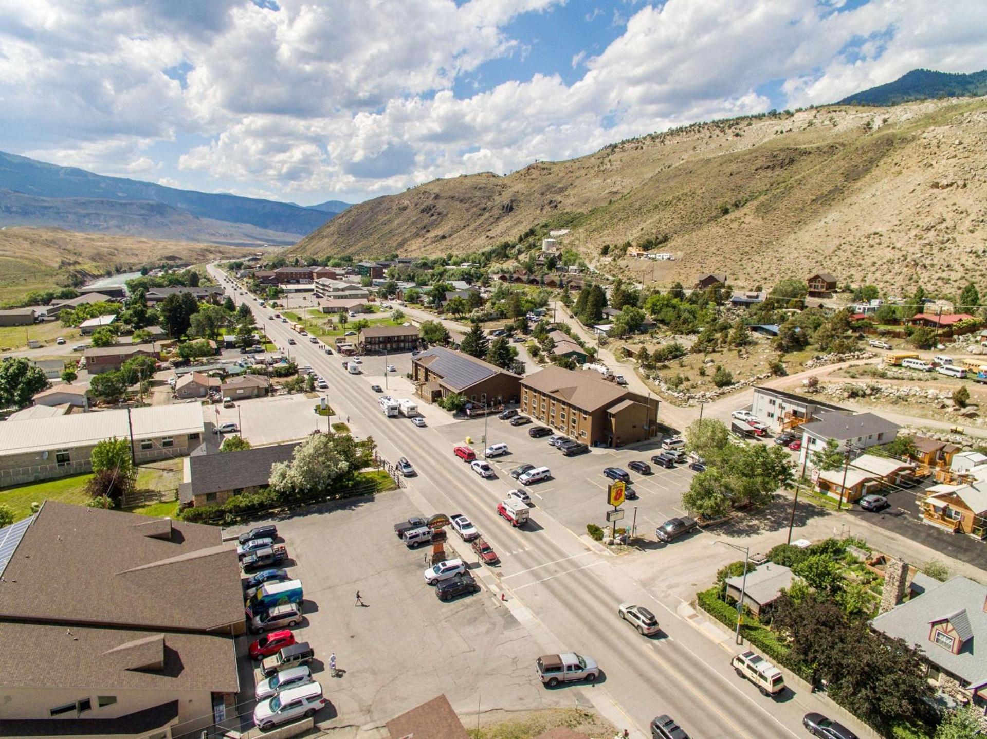 Super 8 by Wyndham Gardiner/Yellowstone Park Area photo 17