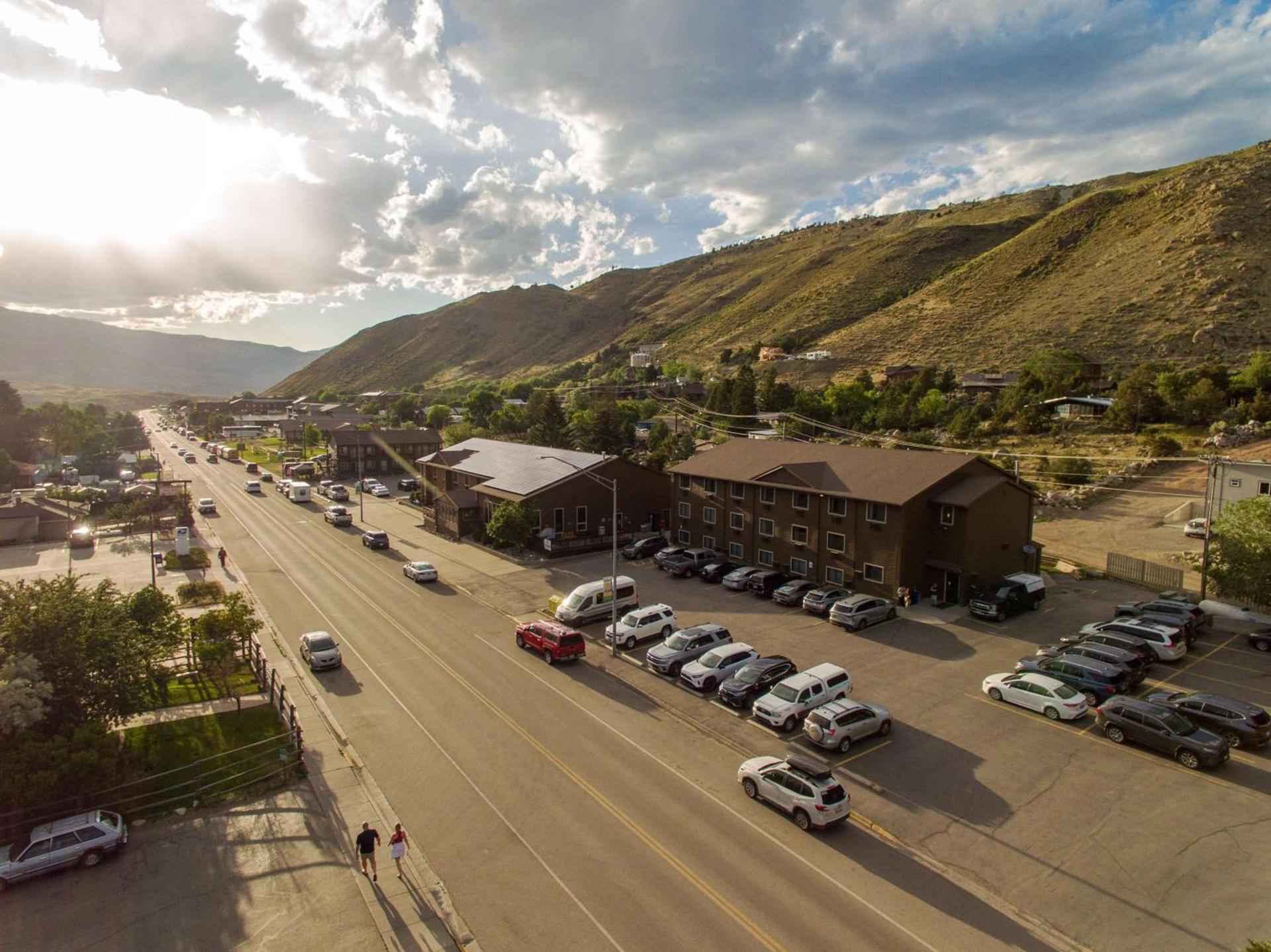 Super 8 by Wyndham Gardiner/Yellowstone Park Area photo 26