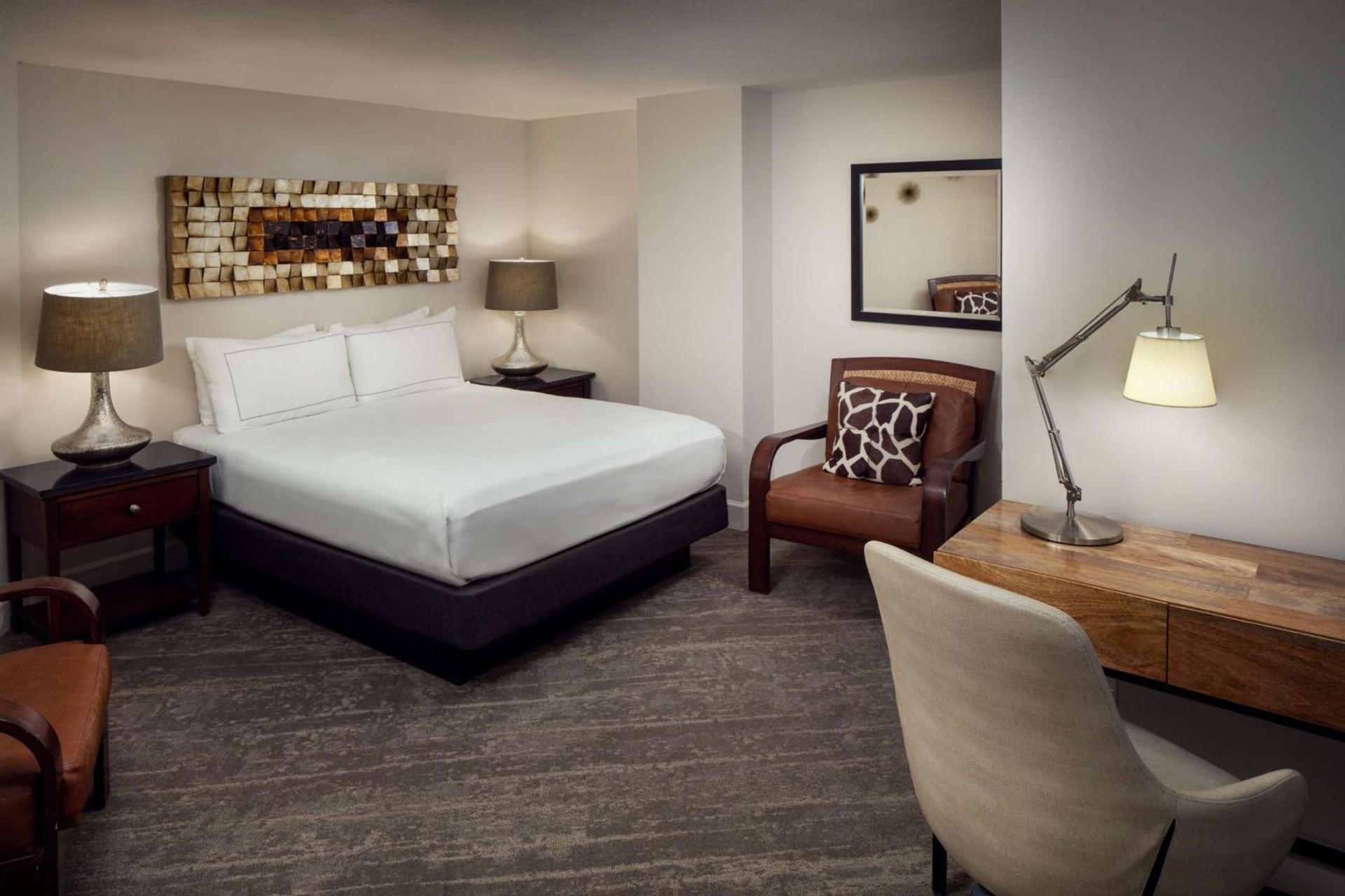 Doubletree by Hilton Phoenix Mesa photo 48