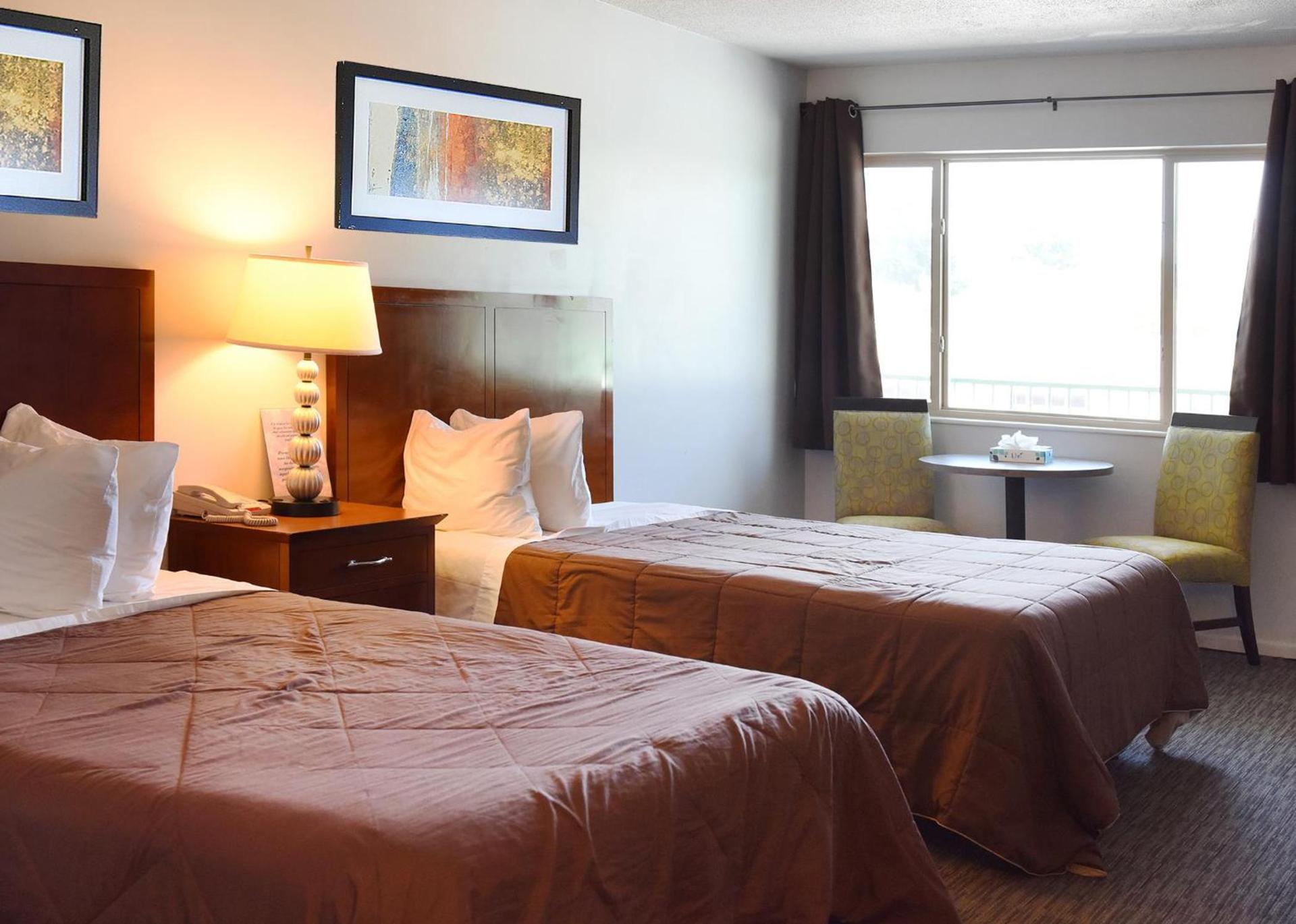 GREELEY UNIVERSITY INN/ GREELEY INN photo 6