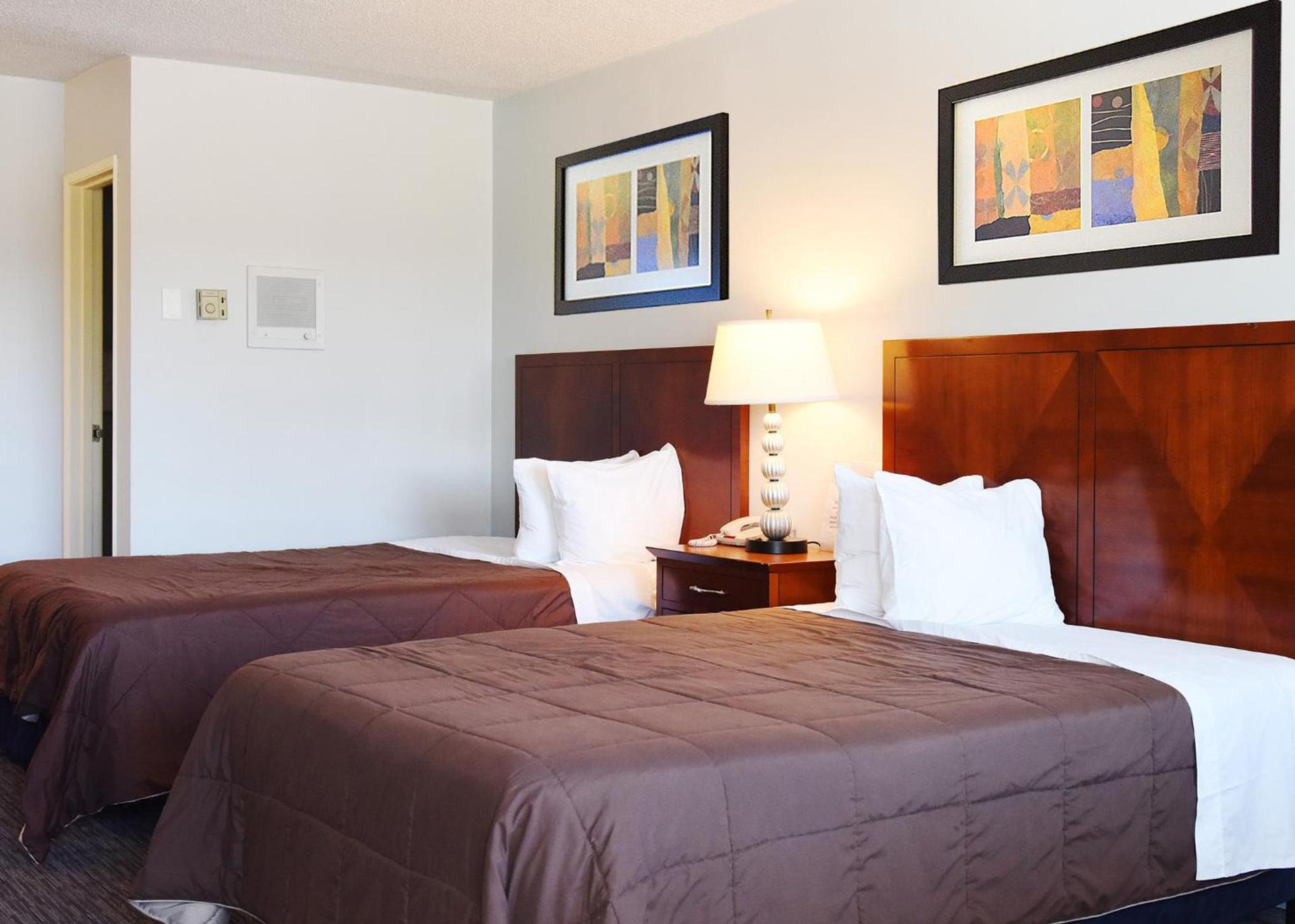 GREELEY UNIVERSITY INN/ GREELEY INN photo 11