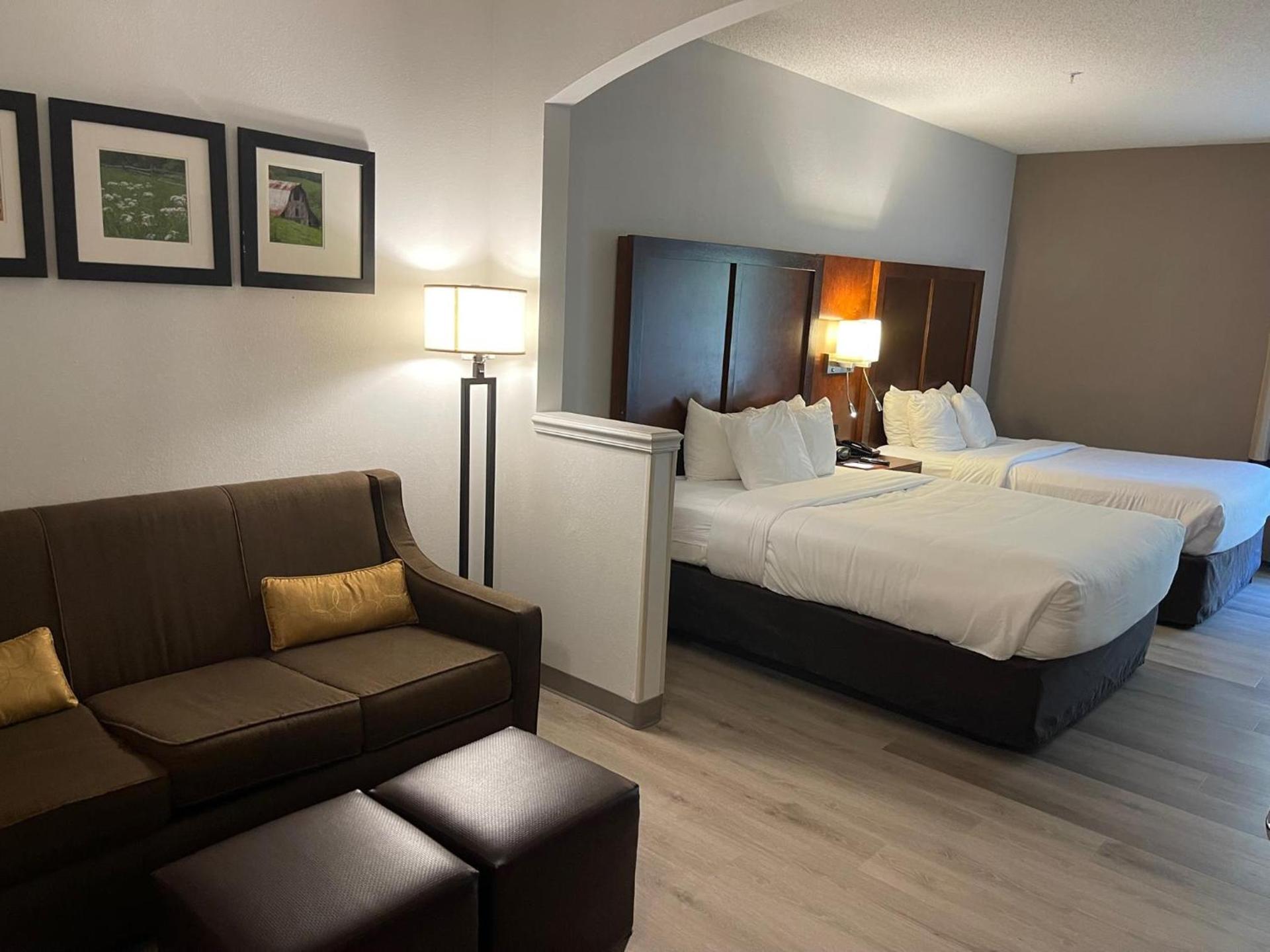 Comfort Suites Salisbury I-85 photo 54