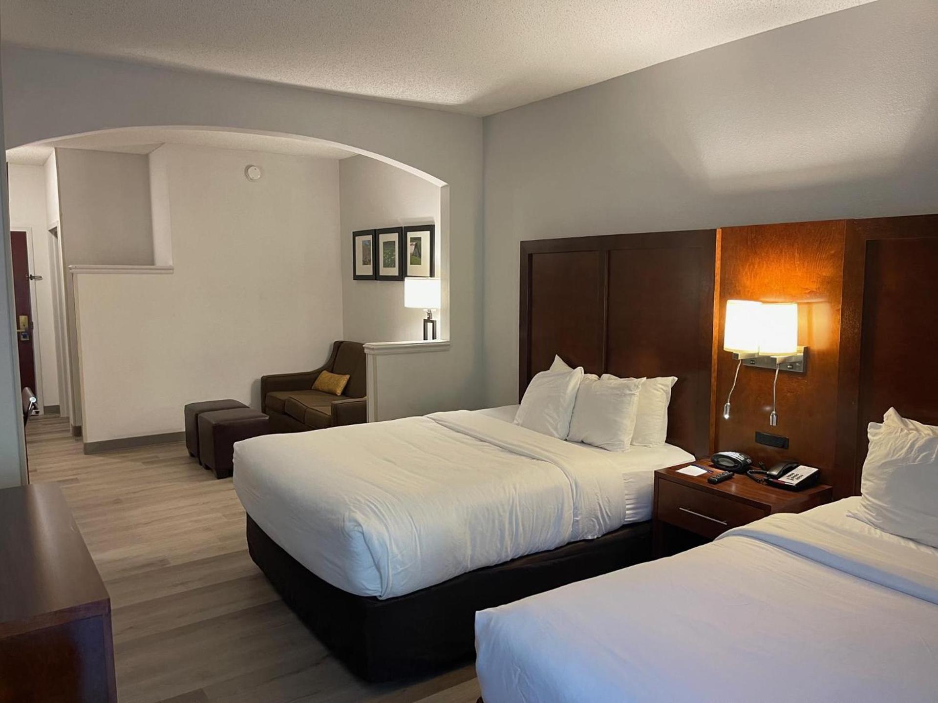 Comfort Suites Salisbury I-85 photo 56