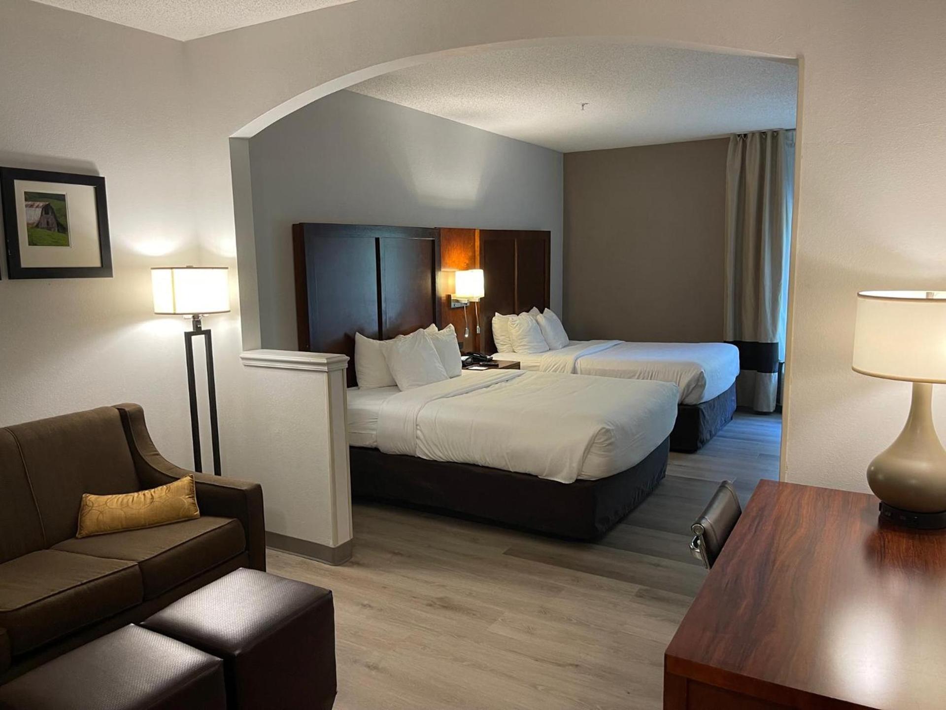 Comfort Suites Salisbury I-85 photo 57